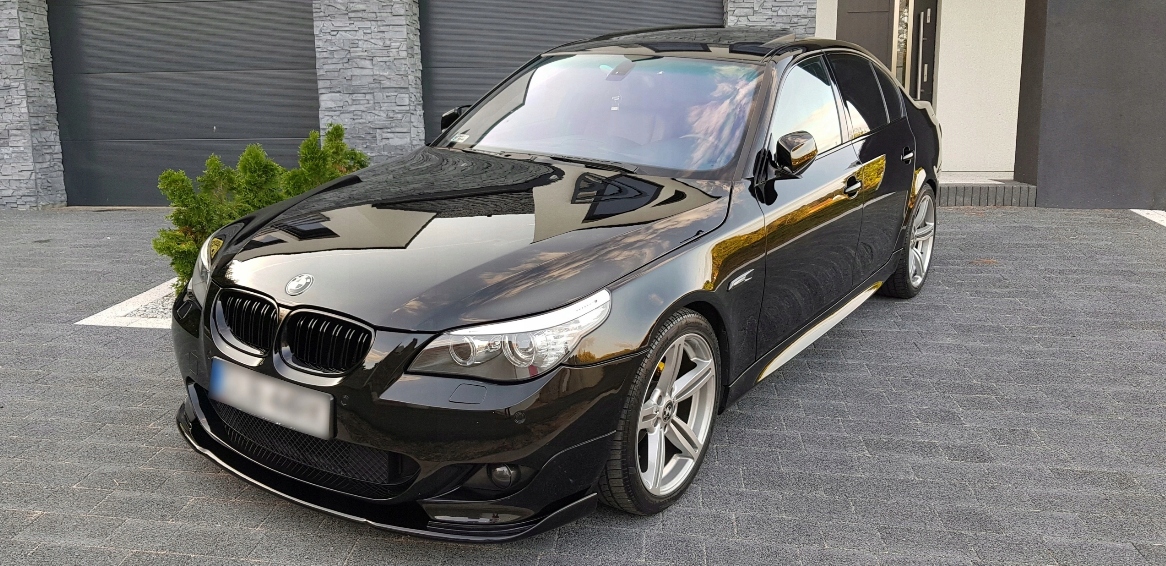 DOKŁADKA ZDERZAKA PRZEDNIEGO BMW E60 DOKŁADKA HM NOWA PODKŁAD Producent części Inny