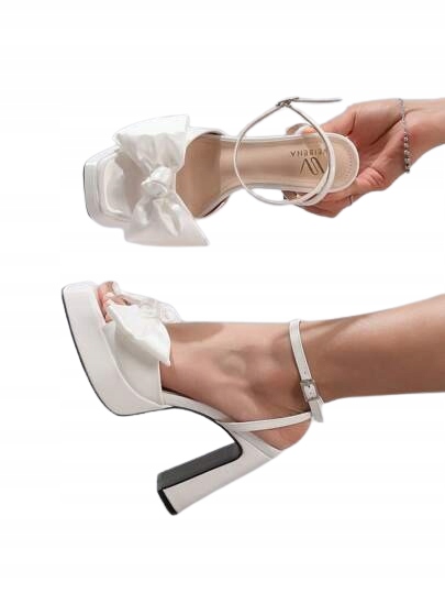 Shein Bílé Sandály Na Podpatku S Mašličkou, Lakované, 38 1 Db