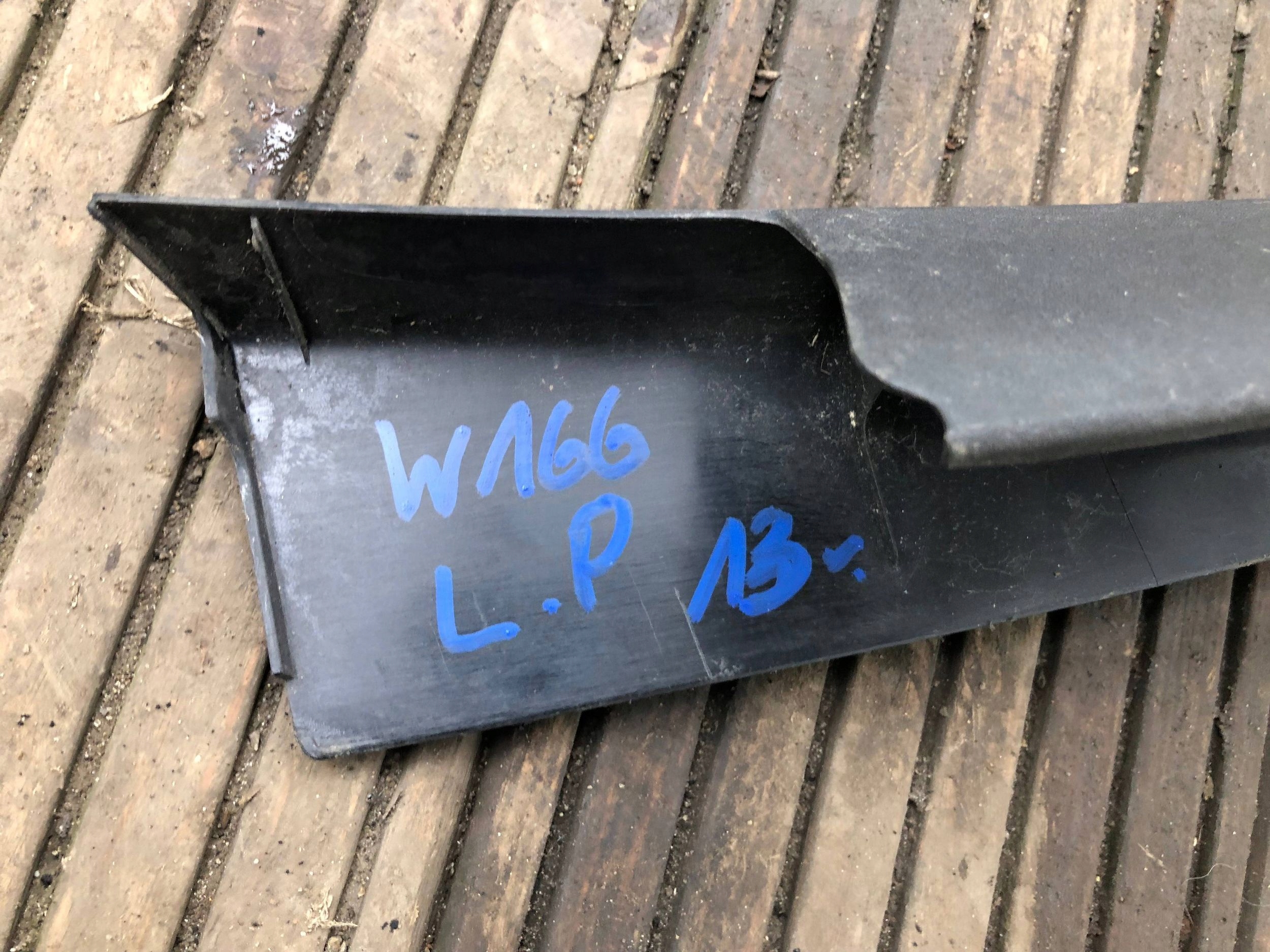 frame door left front MERCEDES ML W166 A1667270178