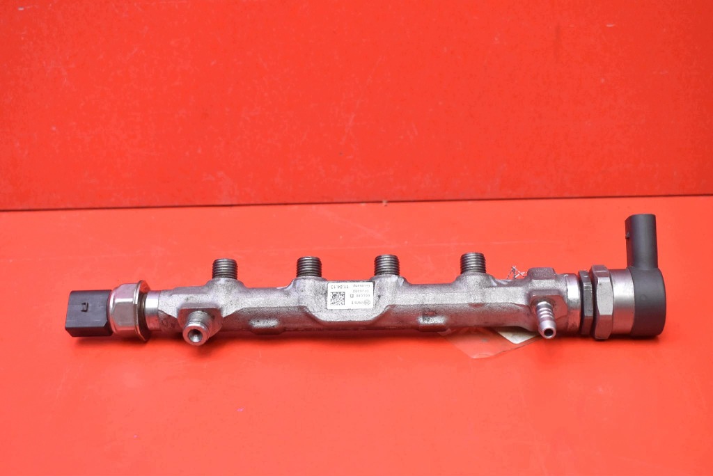 Rampe injection 04L089B VW GOLF 7 VII 1.6 TDI 105 KM 12-17