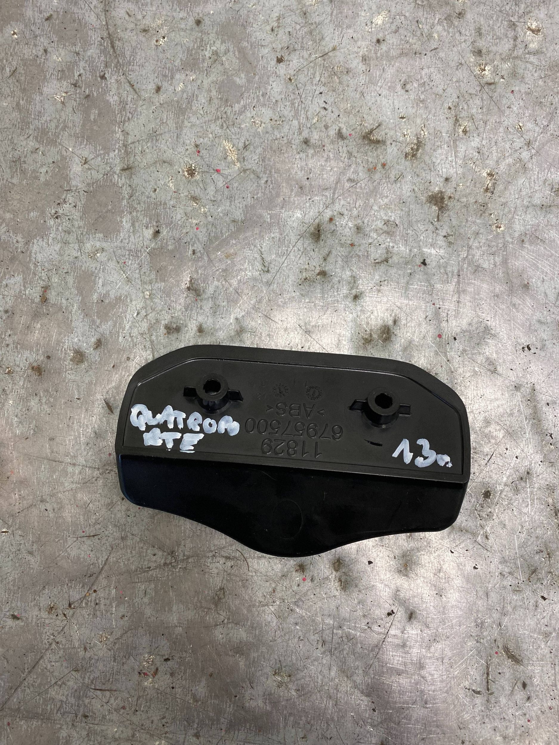 MASERATI QUATTROPORTE VI handle bracket bonnet boot 67957500