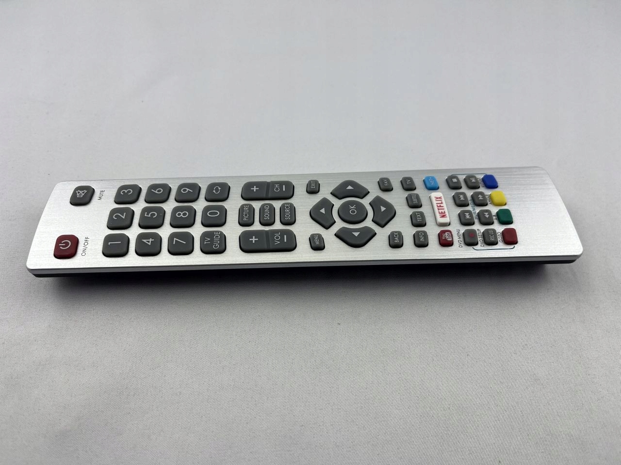 Pilot do TV SHARP RMC0115 SHW/RMC/0115 Marka Lamex