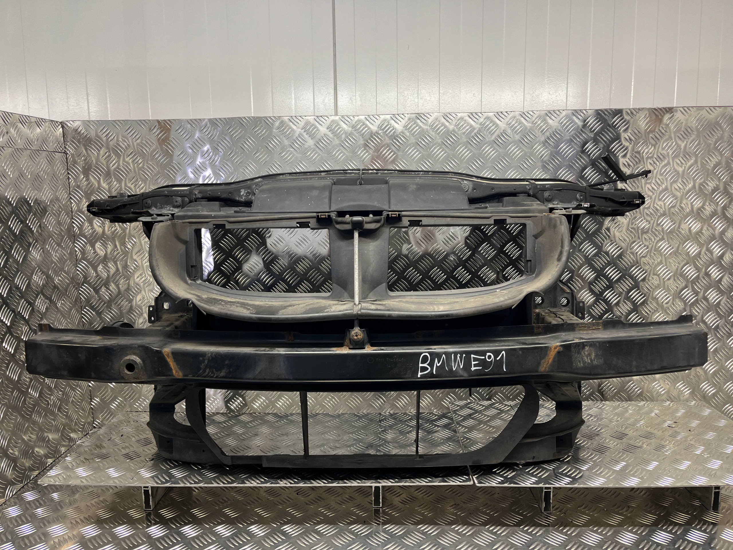 support panel for radiators sider pillar BMW E91 51117146645 2.0 D
