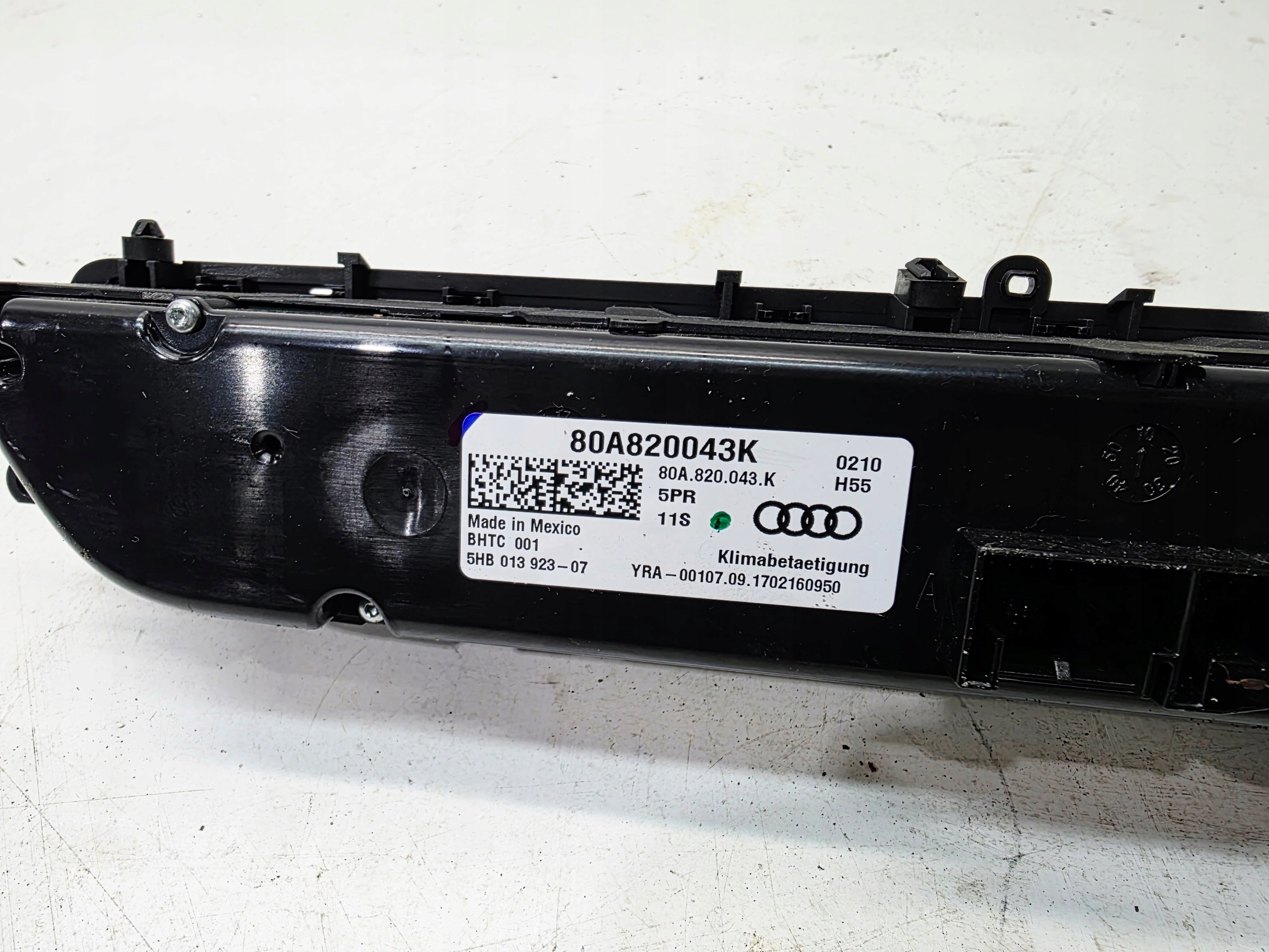 Unite commande clima de chauffage Bouches buses AUDI Q5 FY 80A820043K