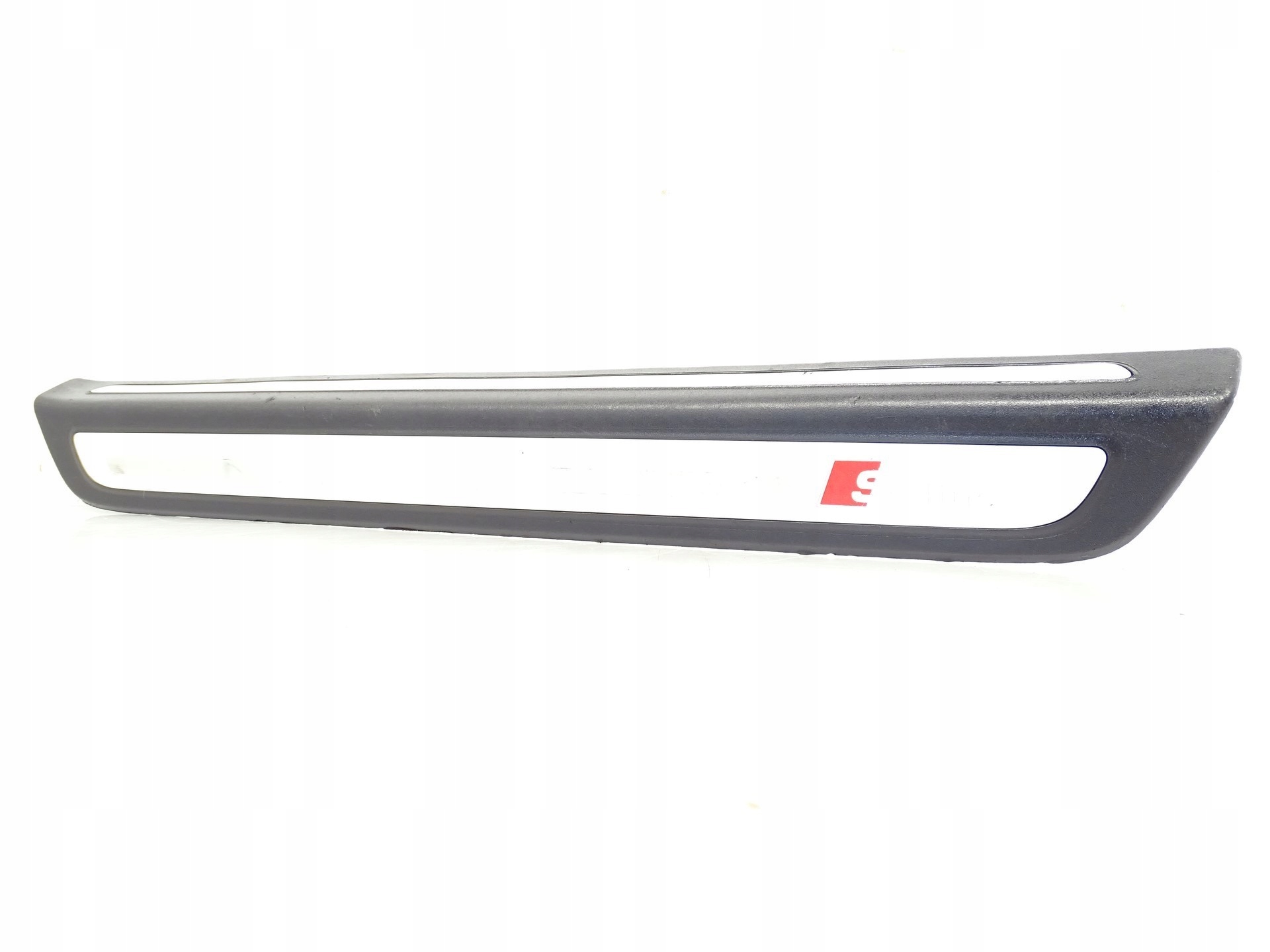 moulding cap threshold left front AUDI Q5 8R S-LINE 8R0853373A