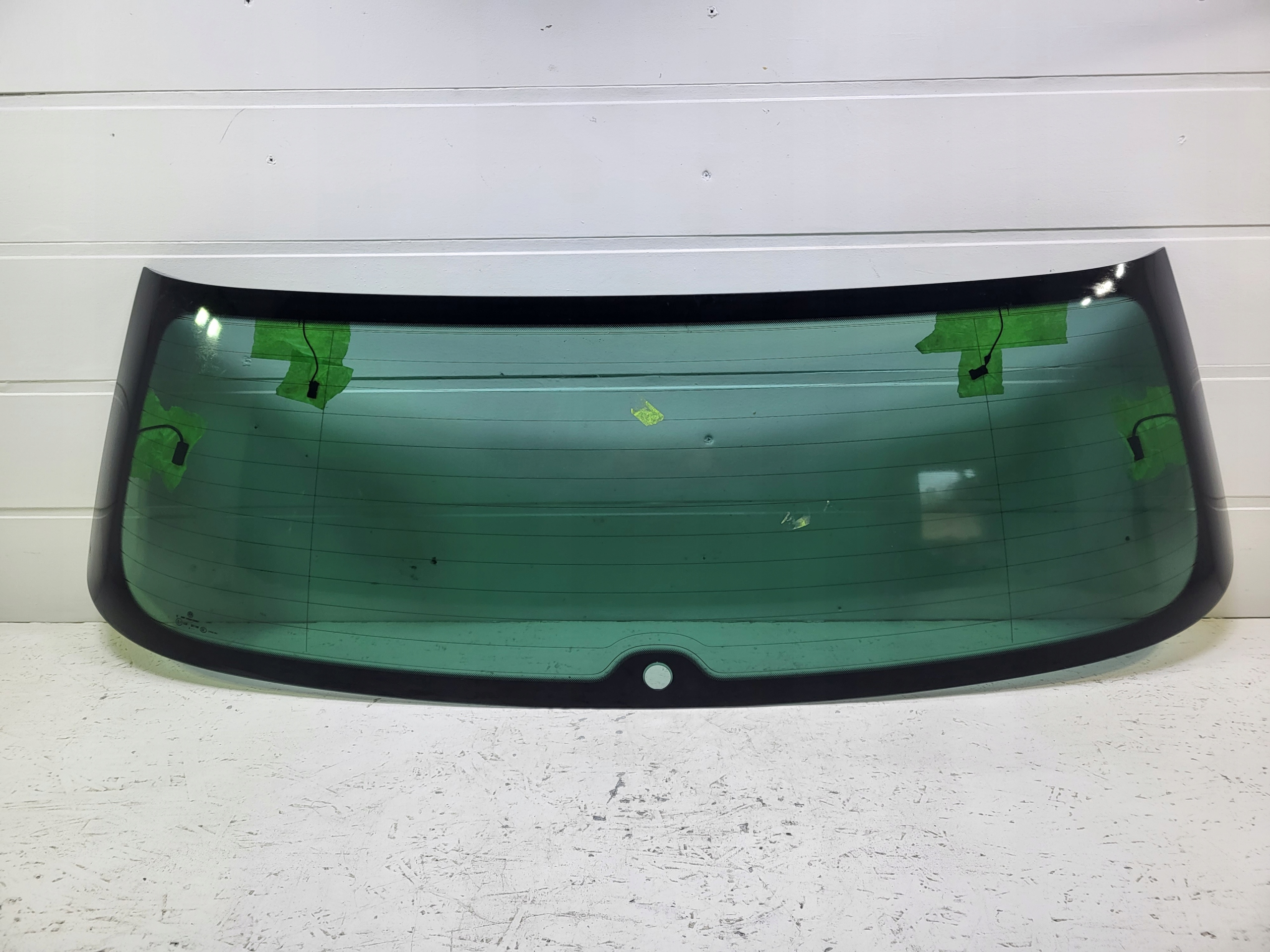 VW GOLF VI HB 5K СТЕКЛО ЗАДНИЙ БАГАЖНИК 5K6845051AH