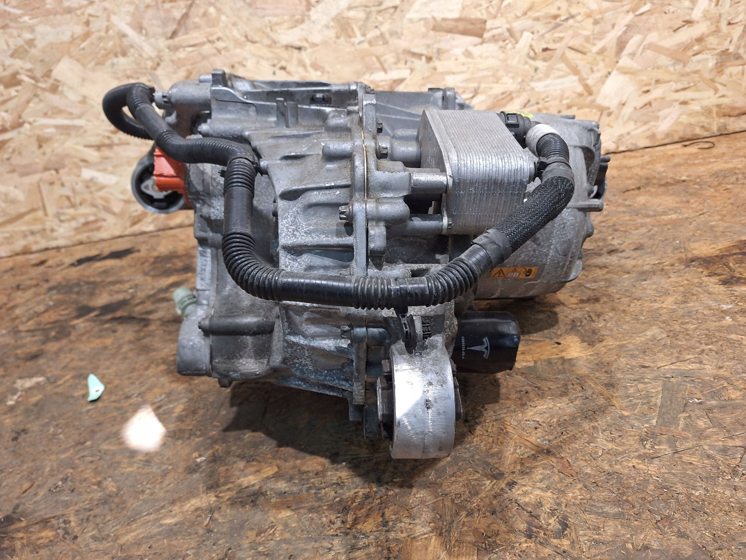 engine electrical rear part RWD TESLA 3 1120990-00-G
