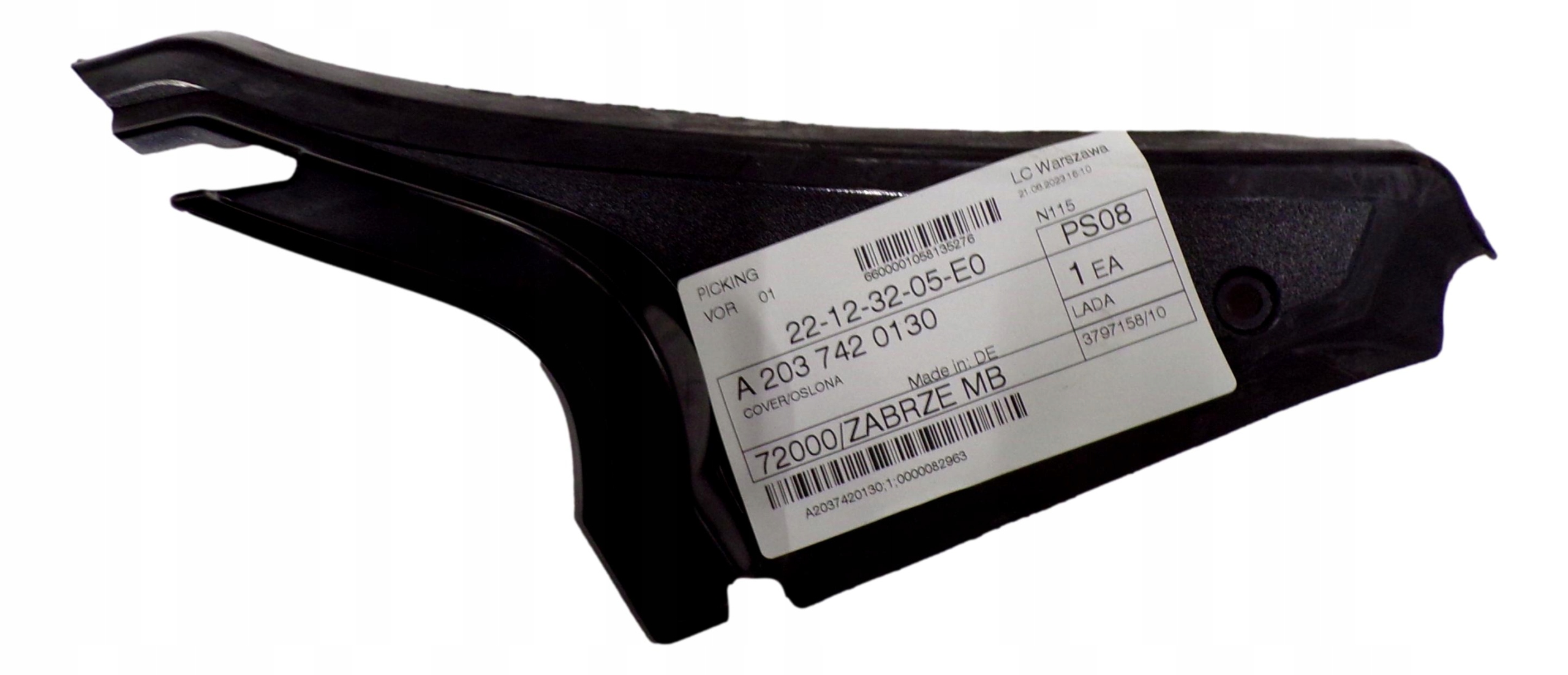 MERCEDES W203 CLC Obudowa klapy bagaznika lewa