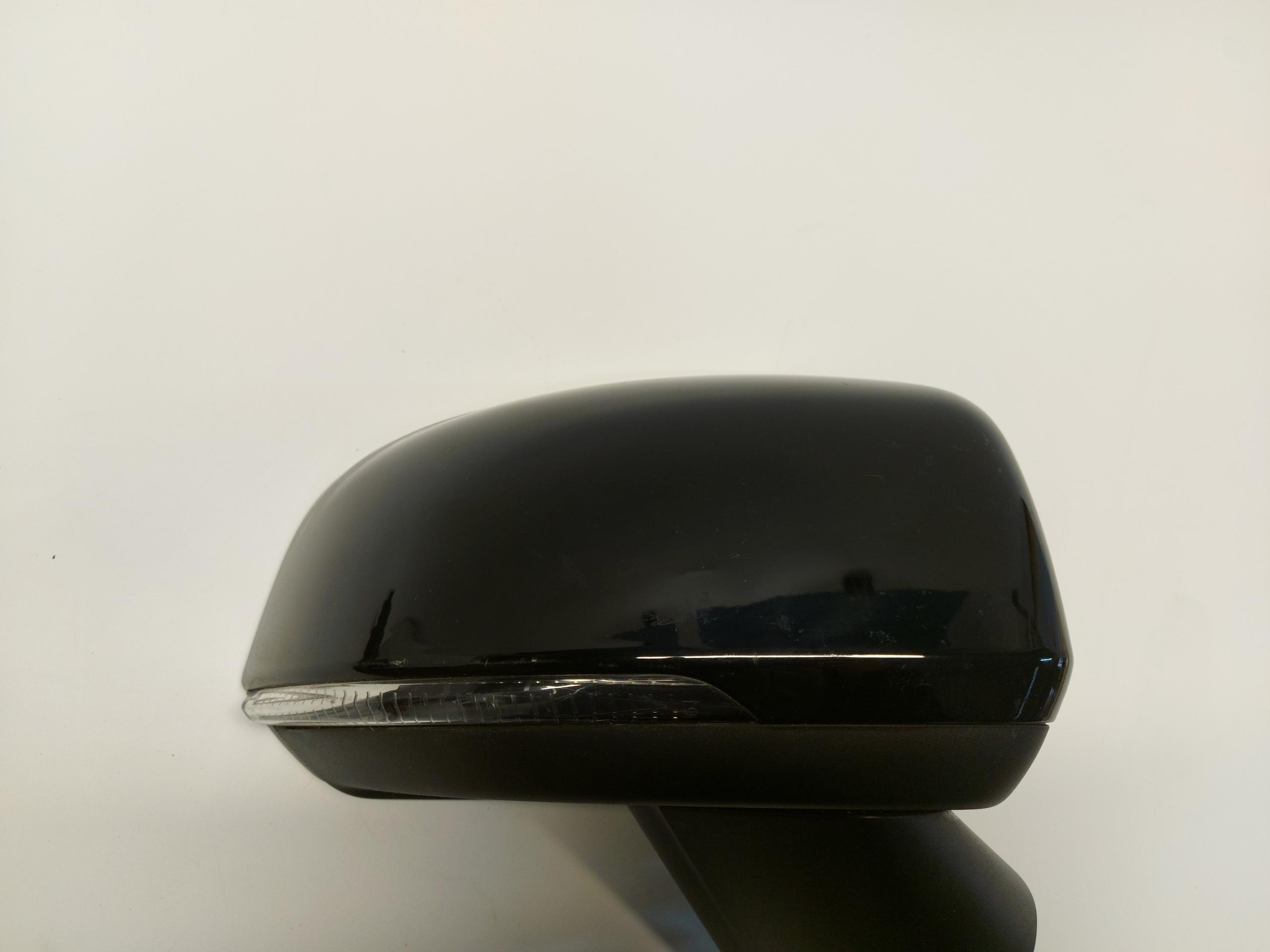 Volvo XC40 T5 EH mirror right 9PIN