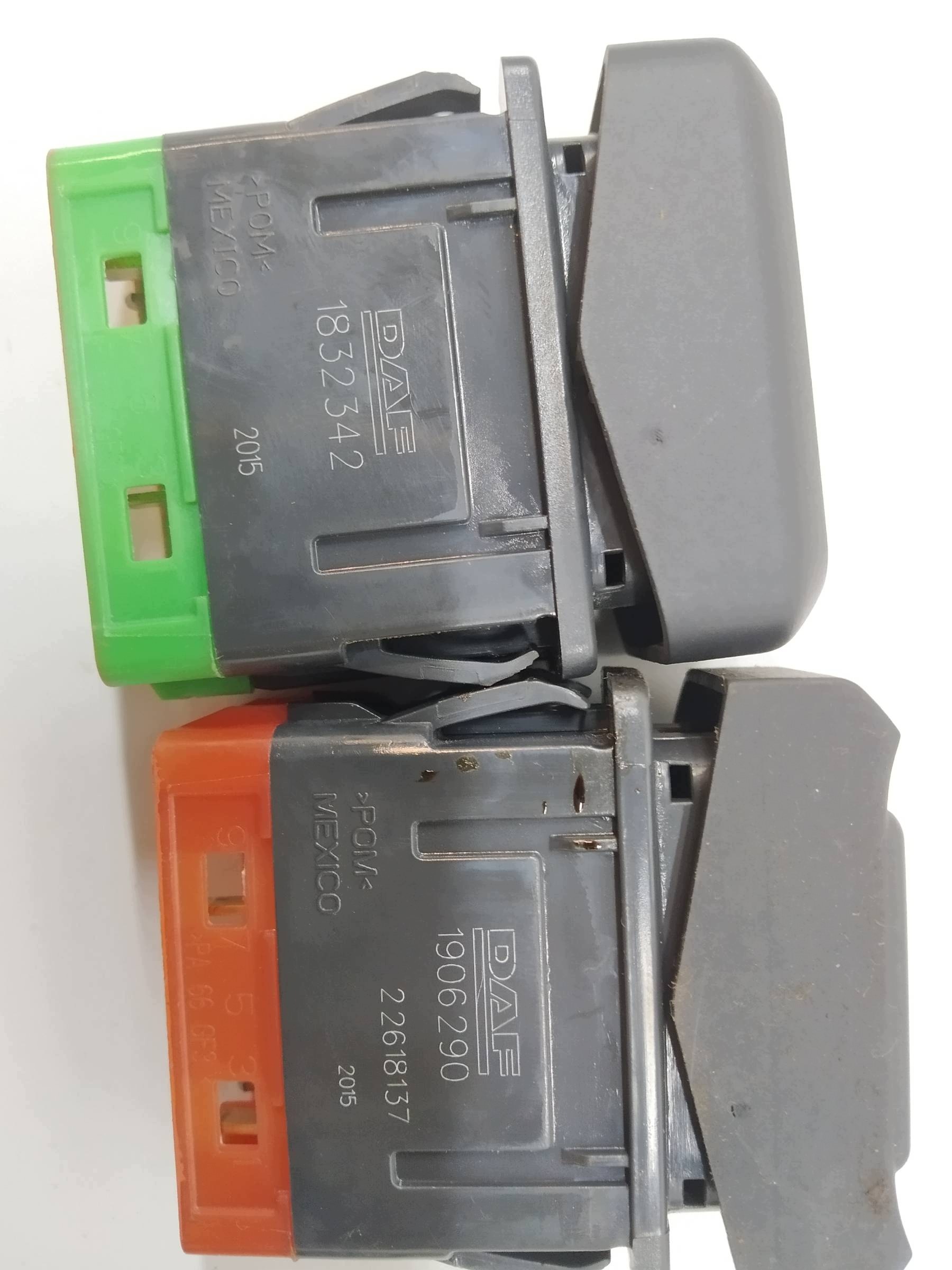 switch AEBS lighting 1906290 1832342 DAF XF 106 Euro 6 440 FT