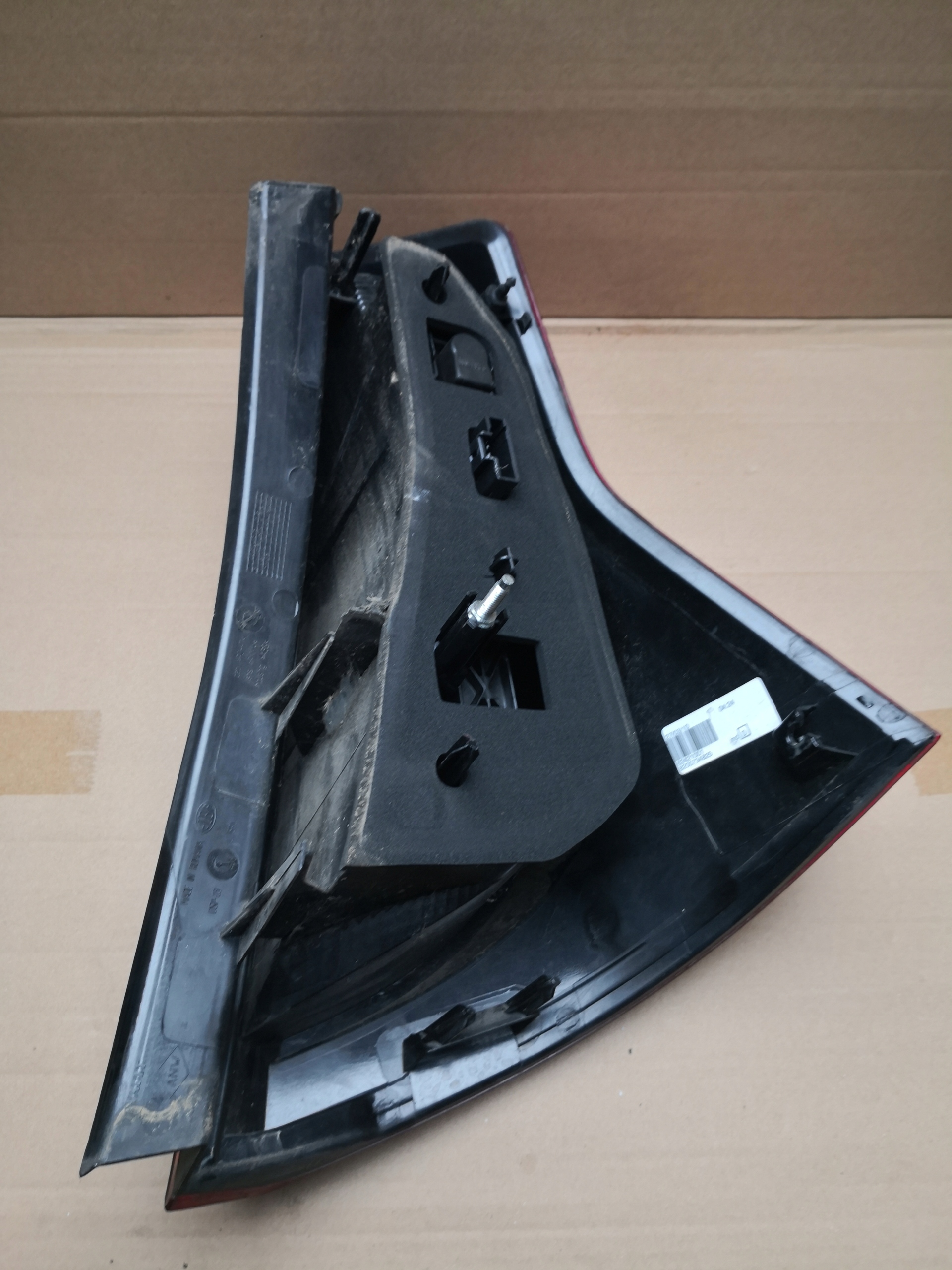 light left rear part DACIA SANDERO 8200734825