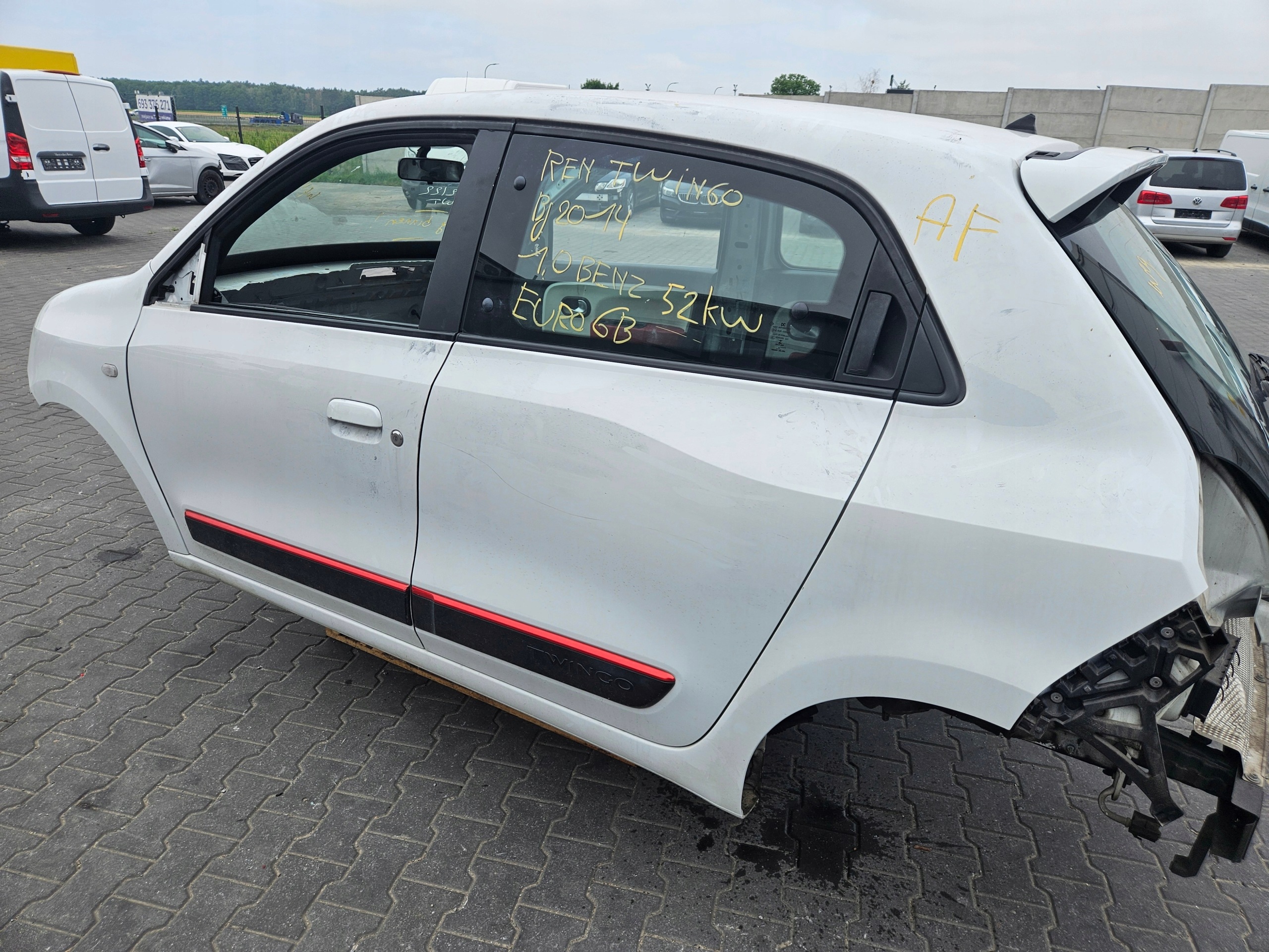 RENAULT TWINGO 3 III door rear part left colour DVQNJ complete