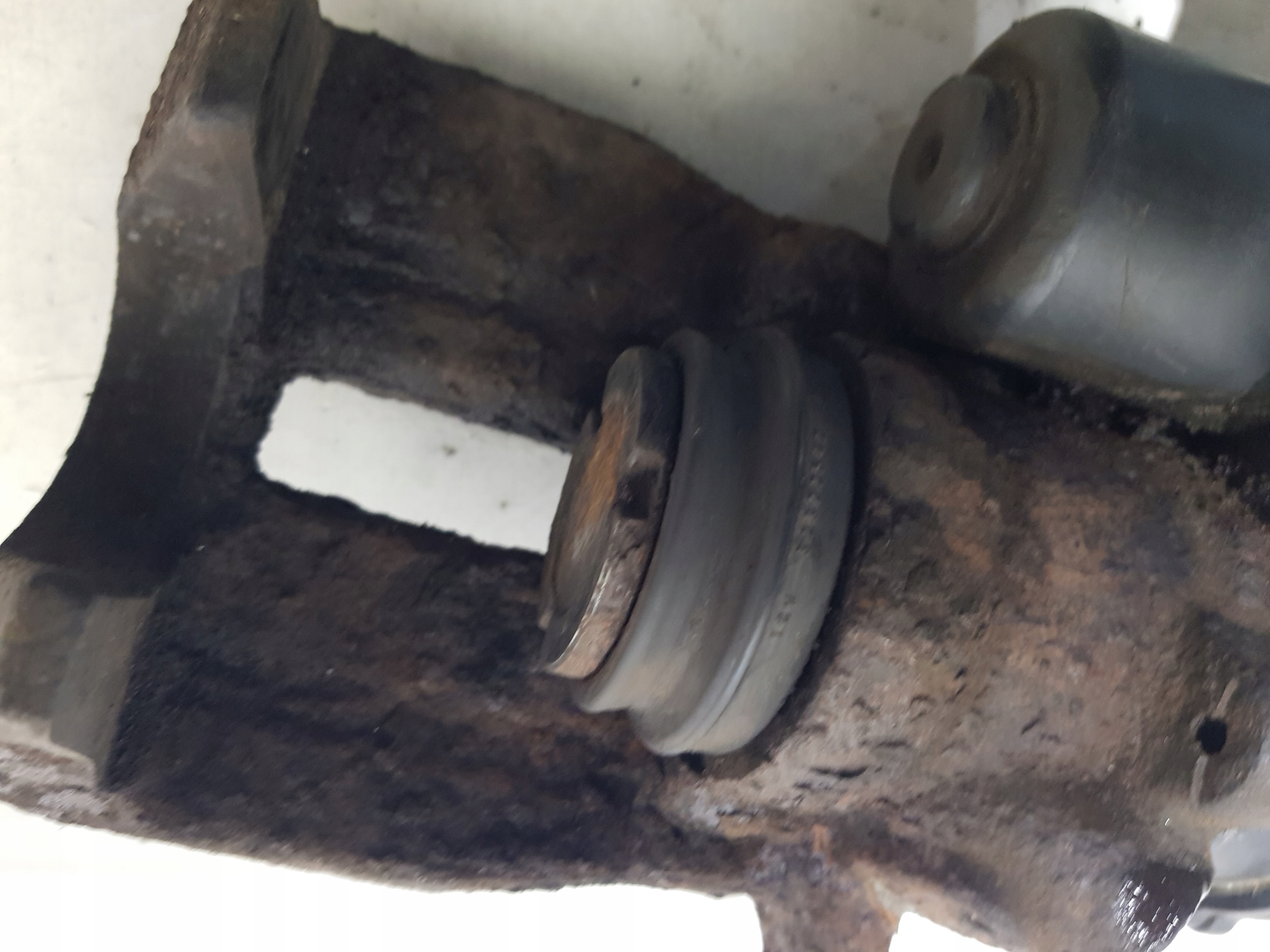 electrical caliper left rear part rear AUDI A8 D4