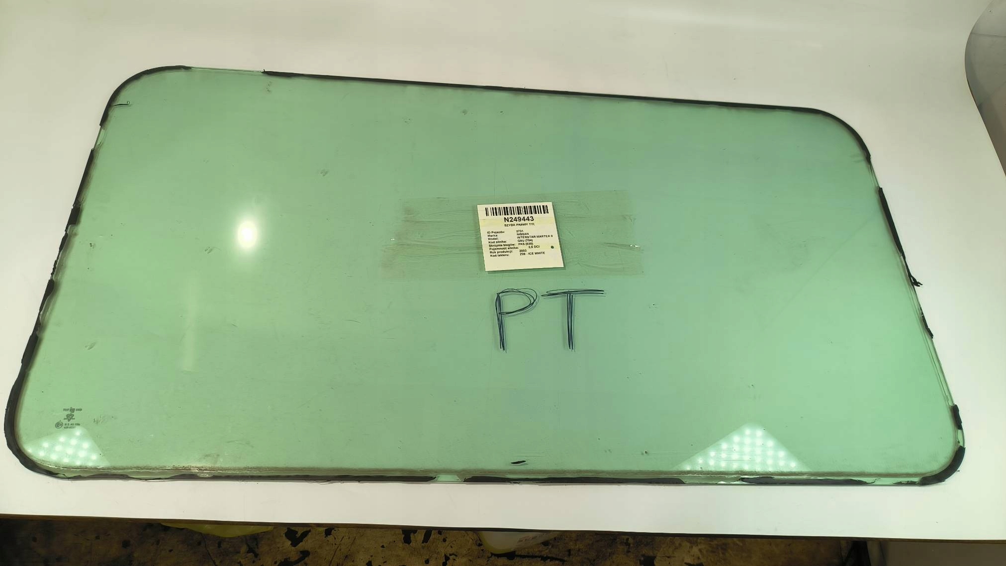 window bodywork right rear part NISSAN INTERSTAR MASTER II