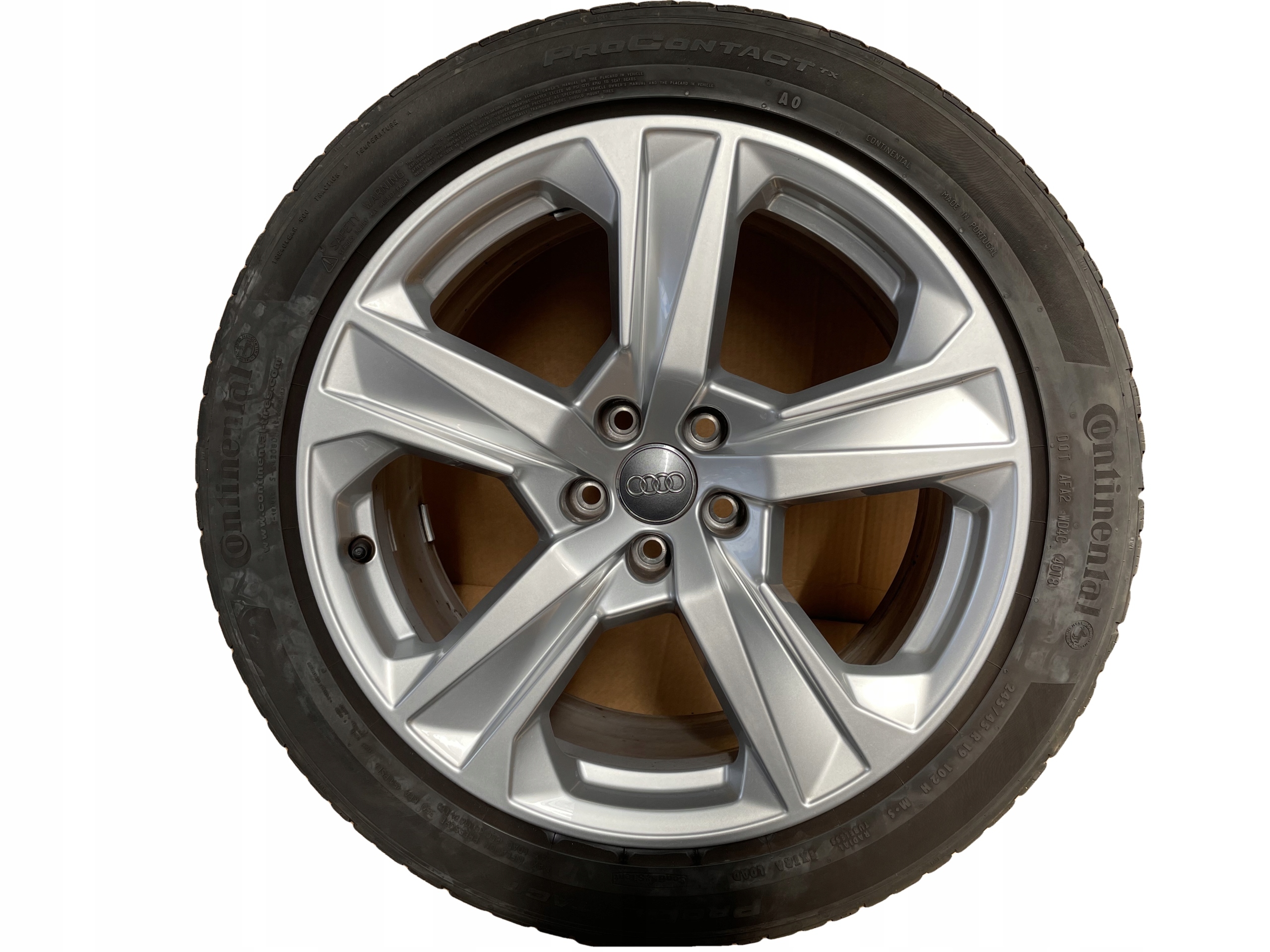 AUDI A7 4K wheels discs 245/45R19 CONTINENTAL