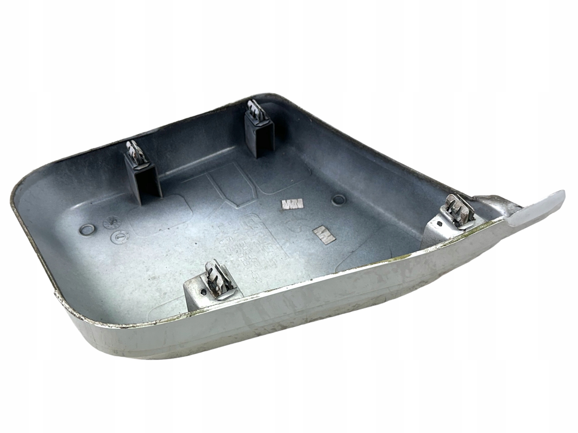 HUMMER H2 03-09R OBUDOWA PODSZYBIA PRAWA ZAŚLEPKA GARNUCH ORYGINAŁ OEM Numer katalogowy oryginału 15063037