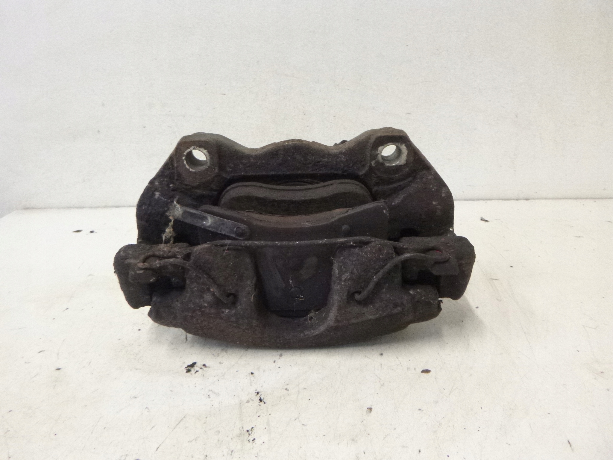 caliper brake front Opel Astra H 1.3 CDTI HB