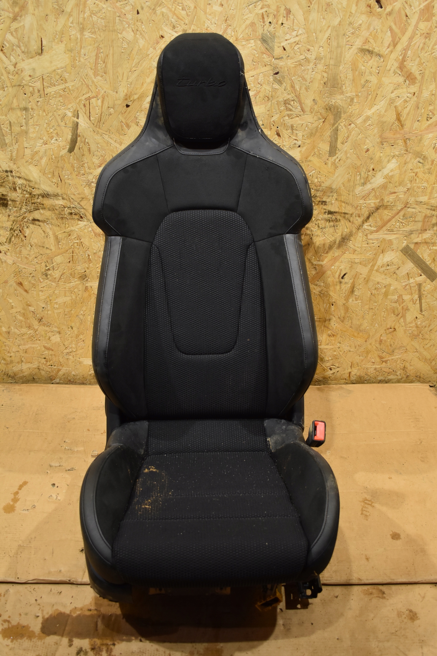 seat support right front + airbag PORSCHE TAYCAN 1