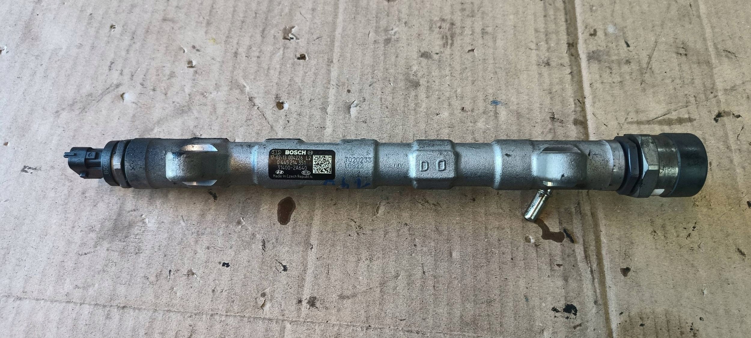 KIA STONIC RIO IV 1.4 CRDI injection ramp sensor 31400-2A640 31402-2F600
