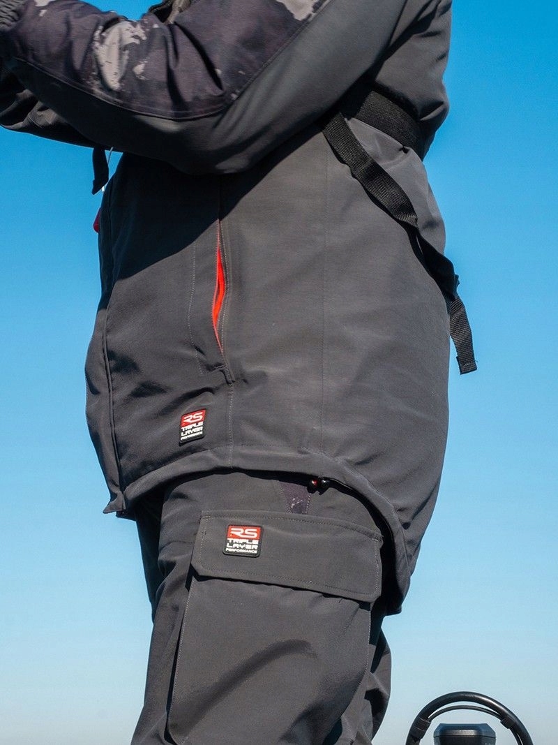 Kurtka Fox Rage RS Triple Layer Jacket XXL Rozmiar: XX-Large (XXL) Właściwości wiatroszczelne wodoszczelne