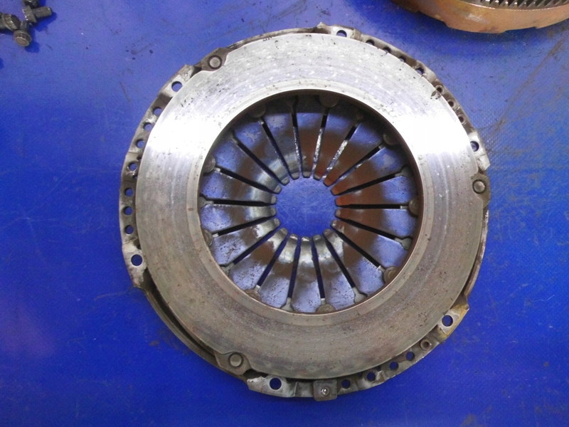 disc 7.5MM pressure plate 1.4TSI PASSAT B7 GOLF VI A3