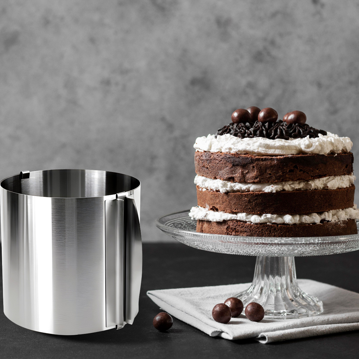 RANT DO TORTU REGULOWANA OBRĘCZ TORTOWNICA WYSOKOŚĆ 15 CM ŚREDNICA 16-30 CM Stan opakowania oryginalne