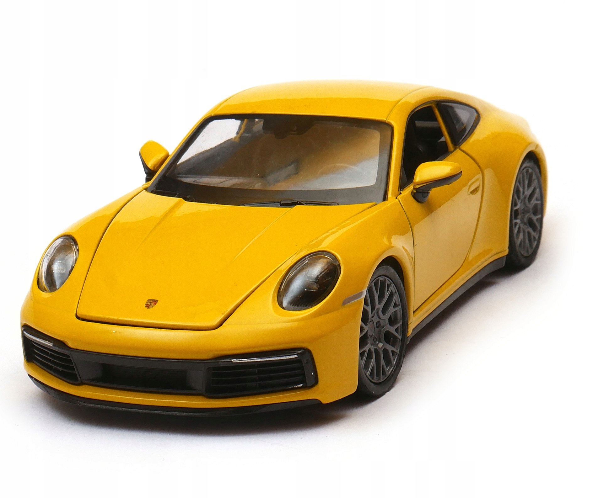 Porsche 911 Carrera 4S 1:24 model Welly žlutý