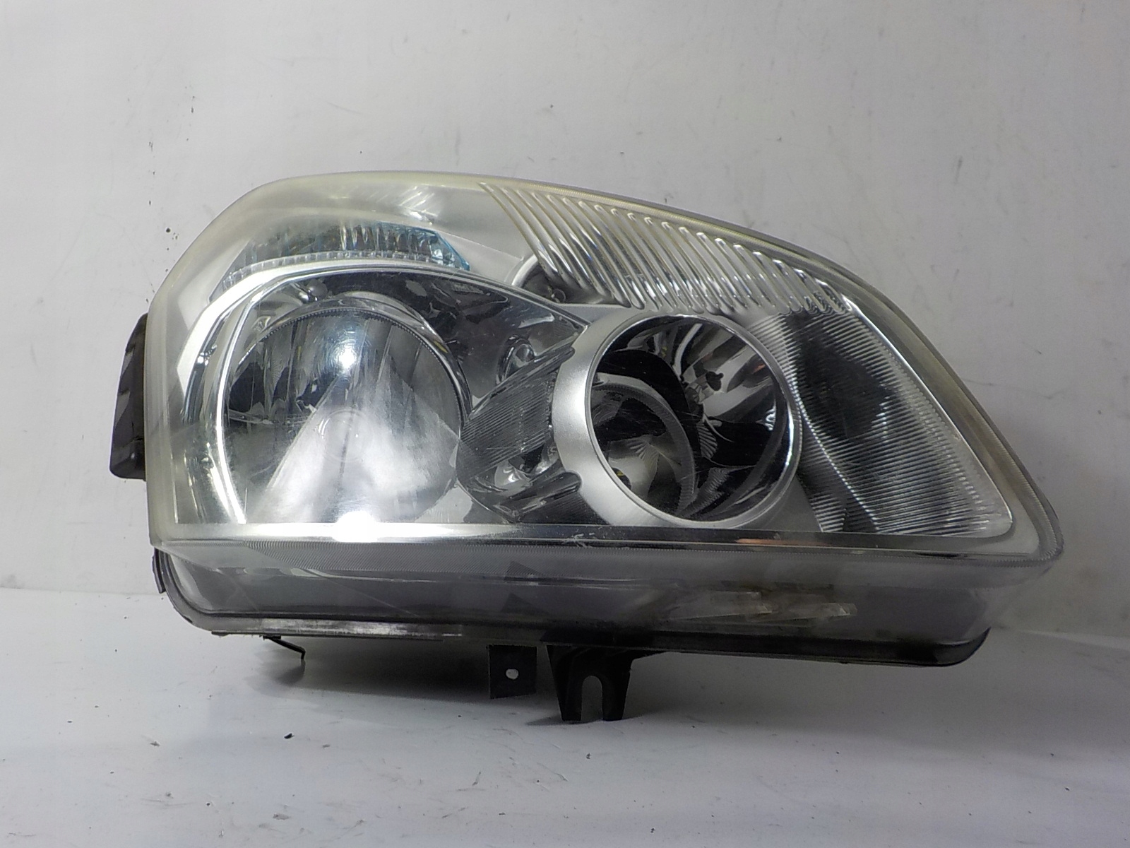NISSAN QASHQAI J10 XENON light right front front UK