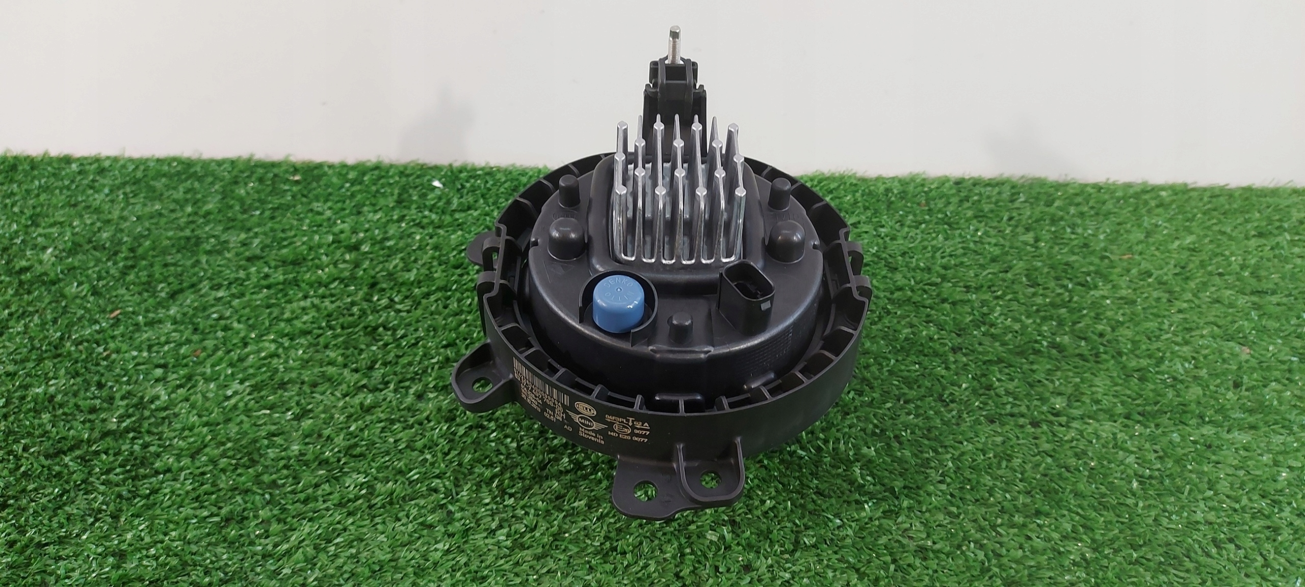 MINI COOPER 2019-2022 год правый ГАЛОГЕН led oe