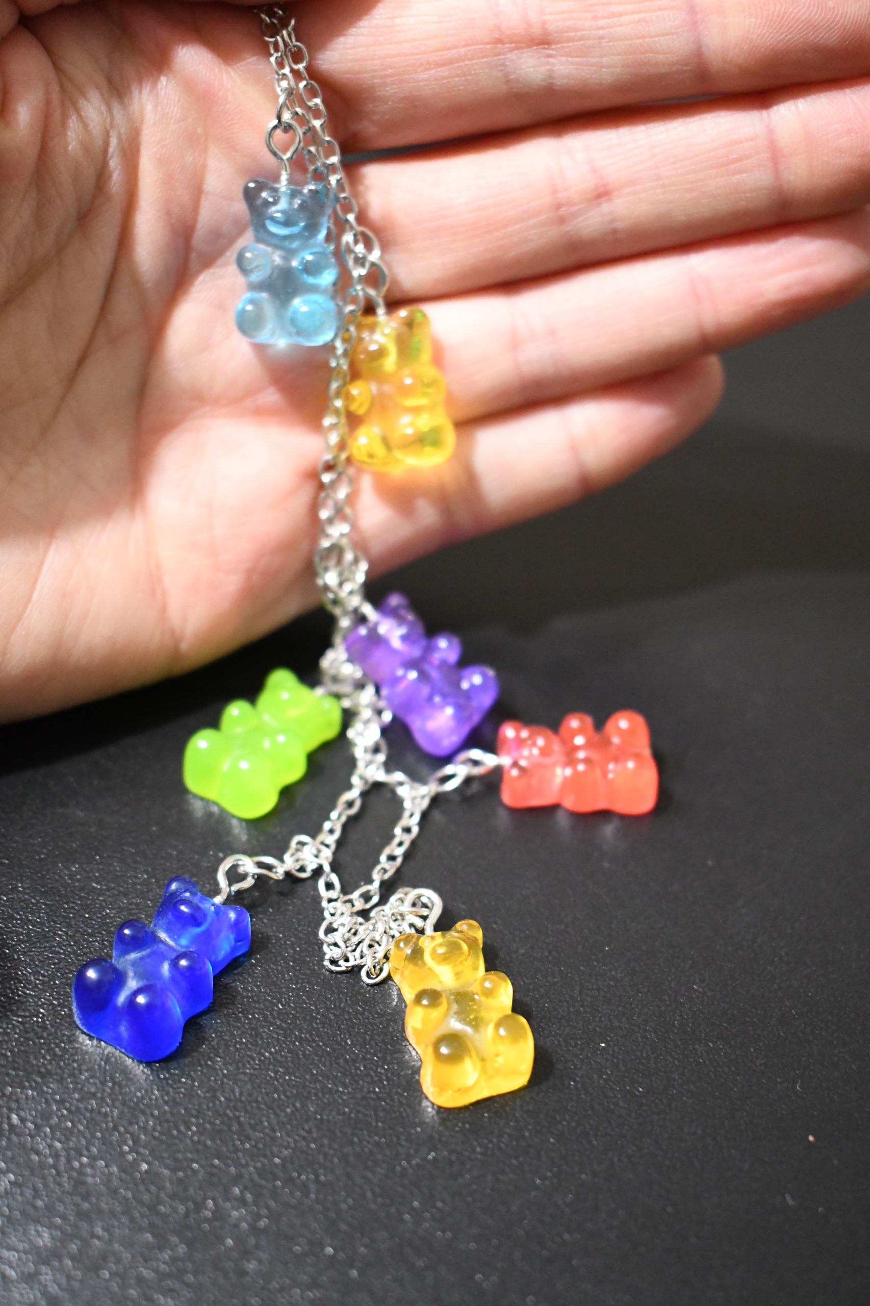 Naszyjnik miś HARIBO, żelki misie 7szt. GUMMY BEAR Stan opakowania oryginalne