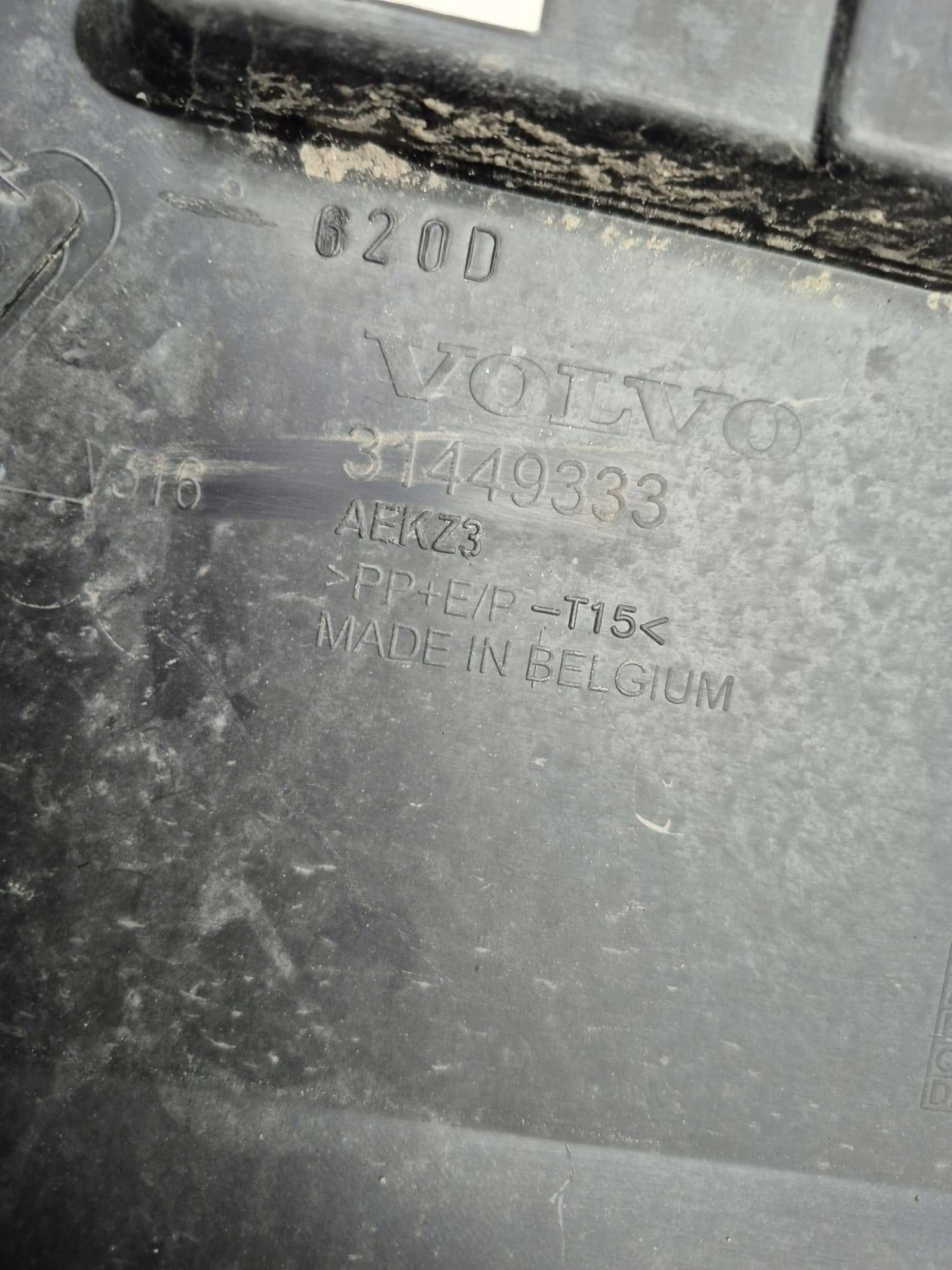 VOLVO XC40 17- bumper rear part rear PDC 31449333