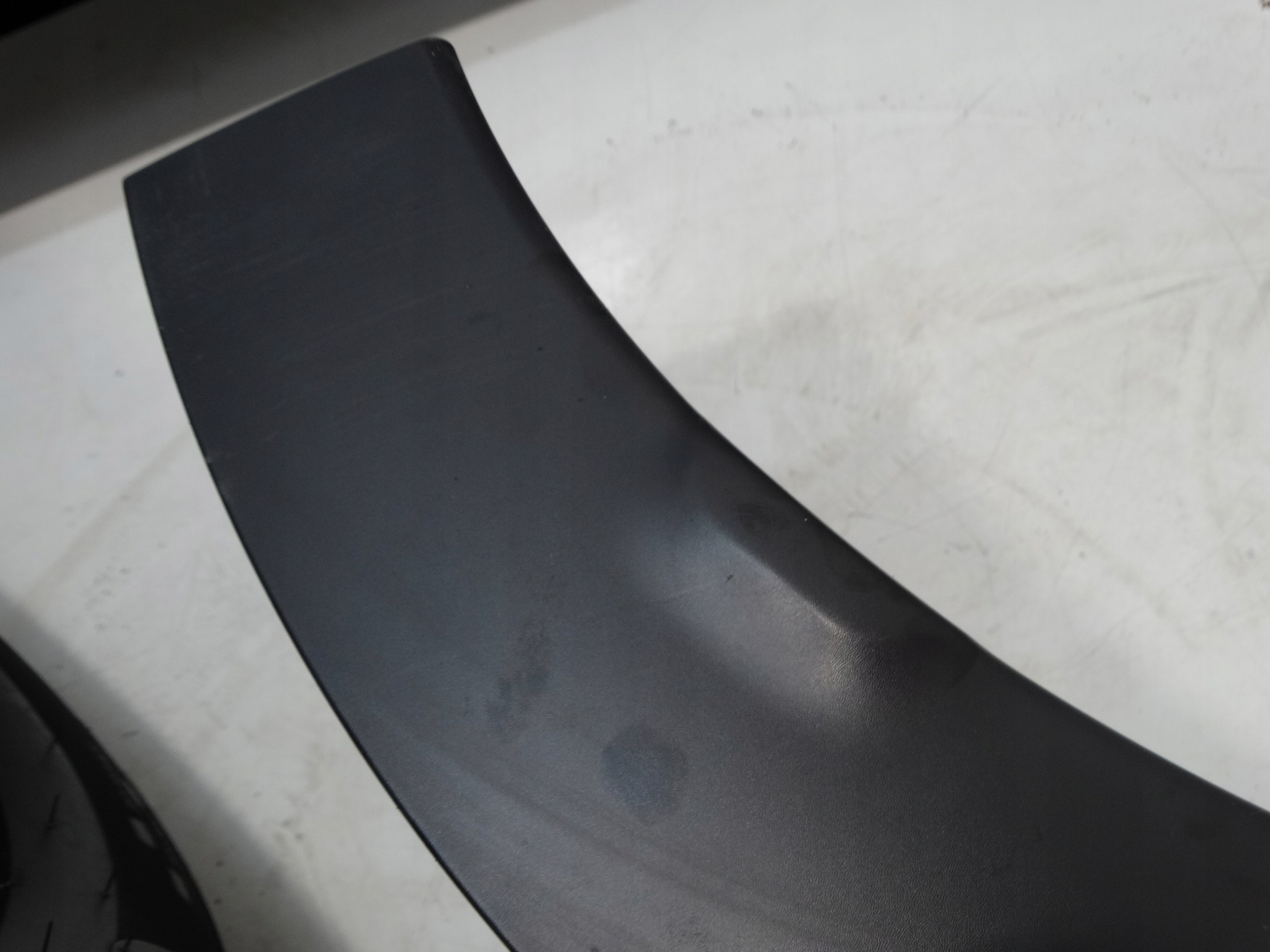 modanatura parafango sinistra posteriore CITROEN C4 CACTUS 9801554480
