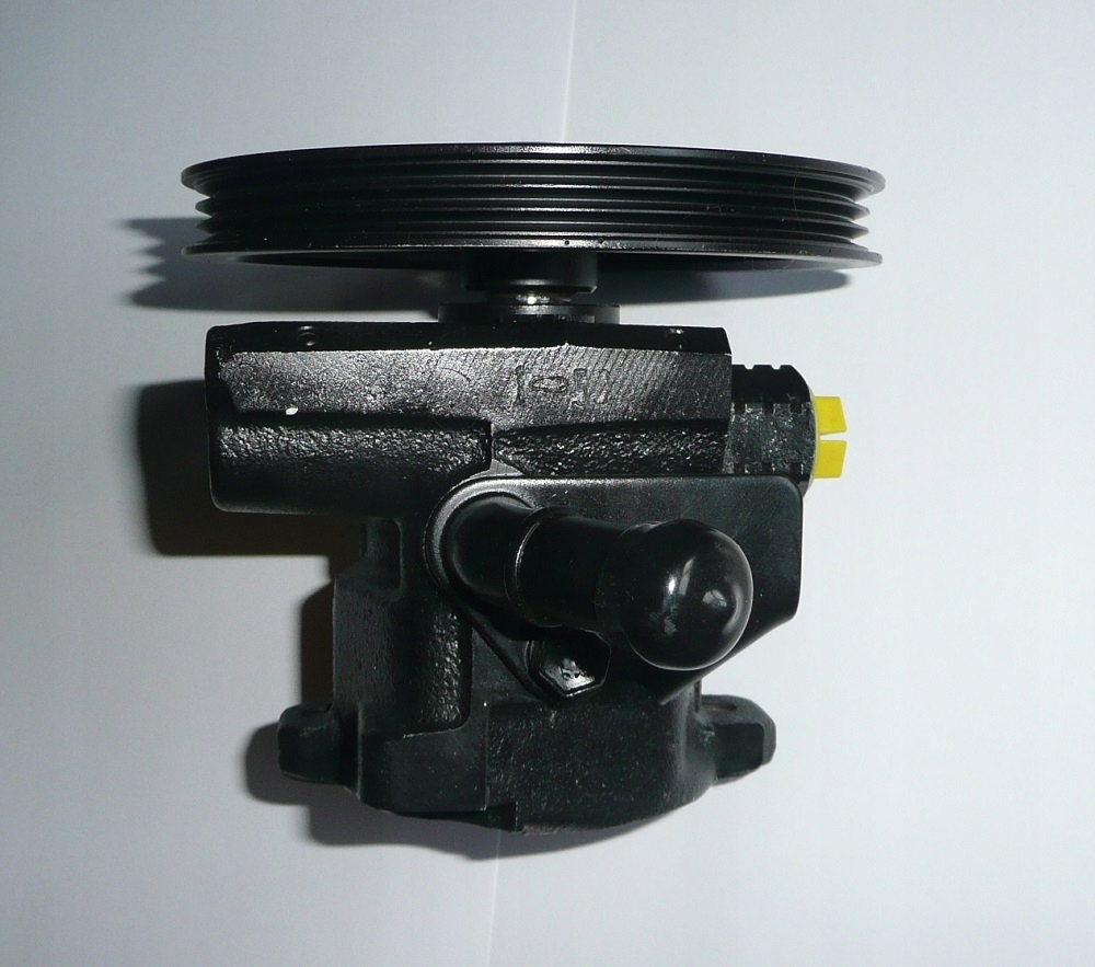 4432053020 - Насос гидроусилителя руля LEXUS IS200 2.0 VVTi 1G-FE колесо