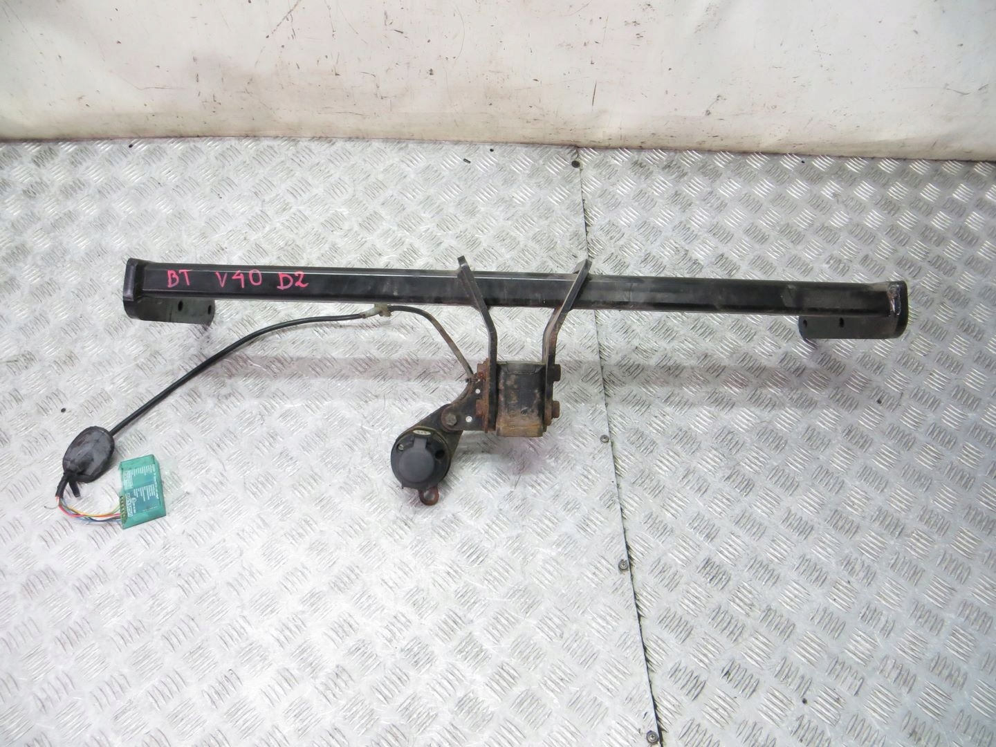 VOLVO V40 II HAK HOLOWNICZY MODUŁ 12-17