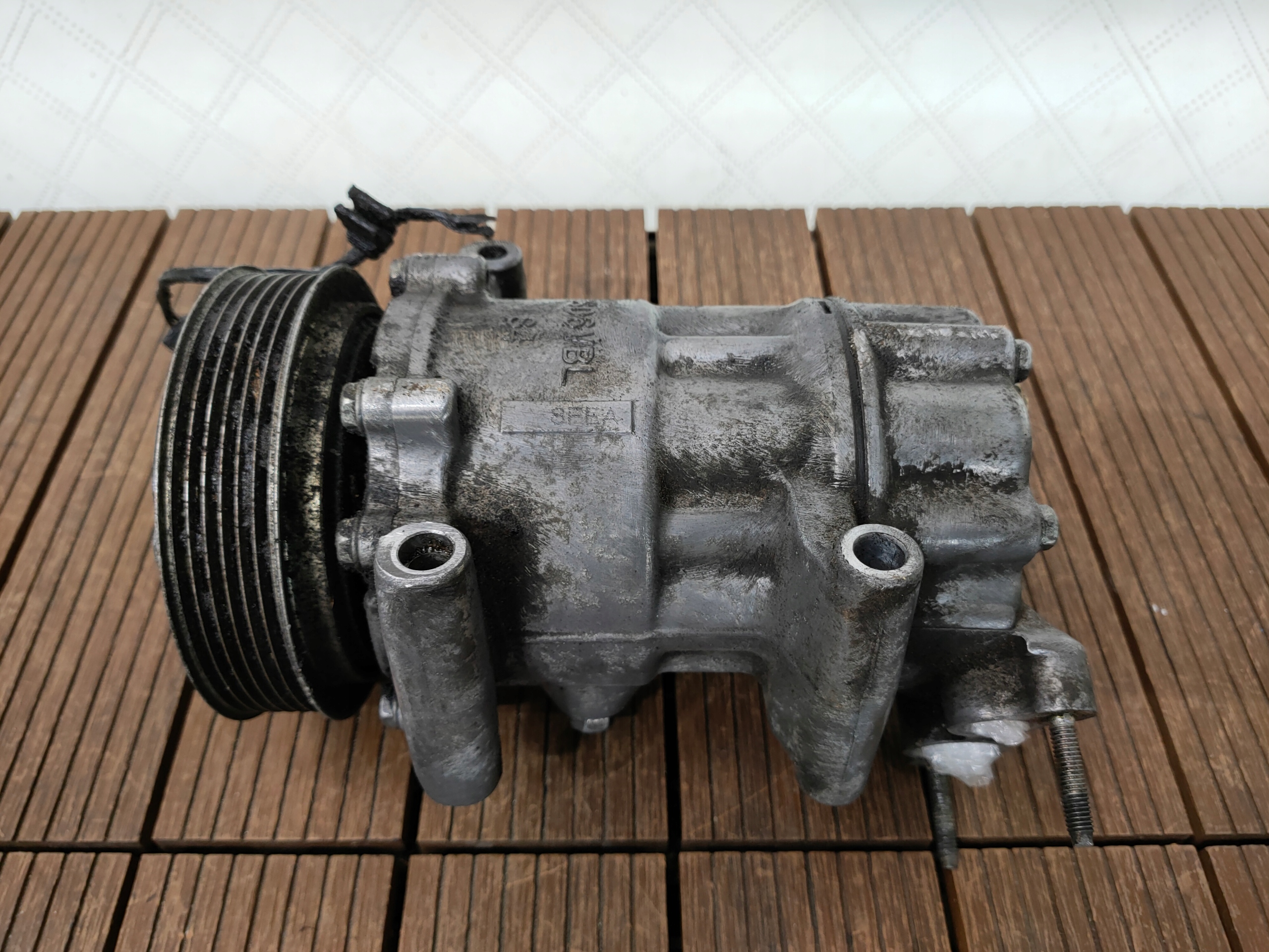 MINI COOPER R56 06-13 1.6 16V kompresor klimatizácii 6942501 OE