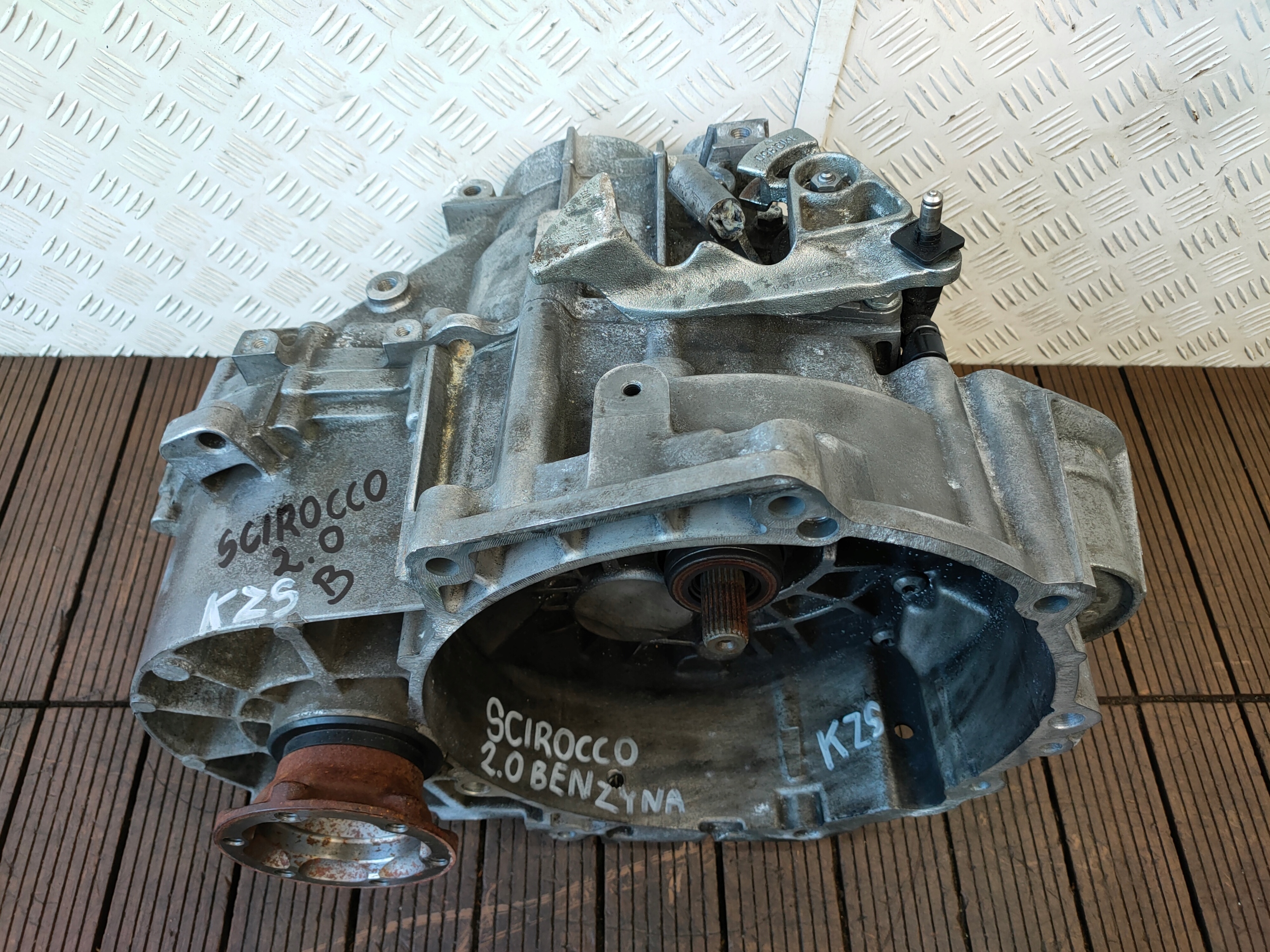 VW SCIROCCO III 08-17 2.0 TSI CAMBIO manuale SYMBOL KZS