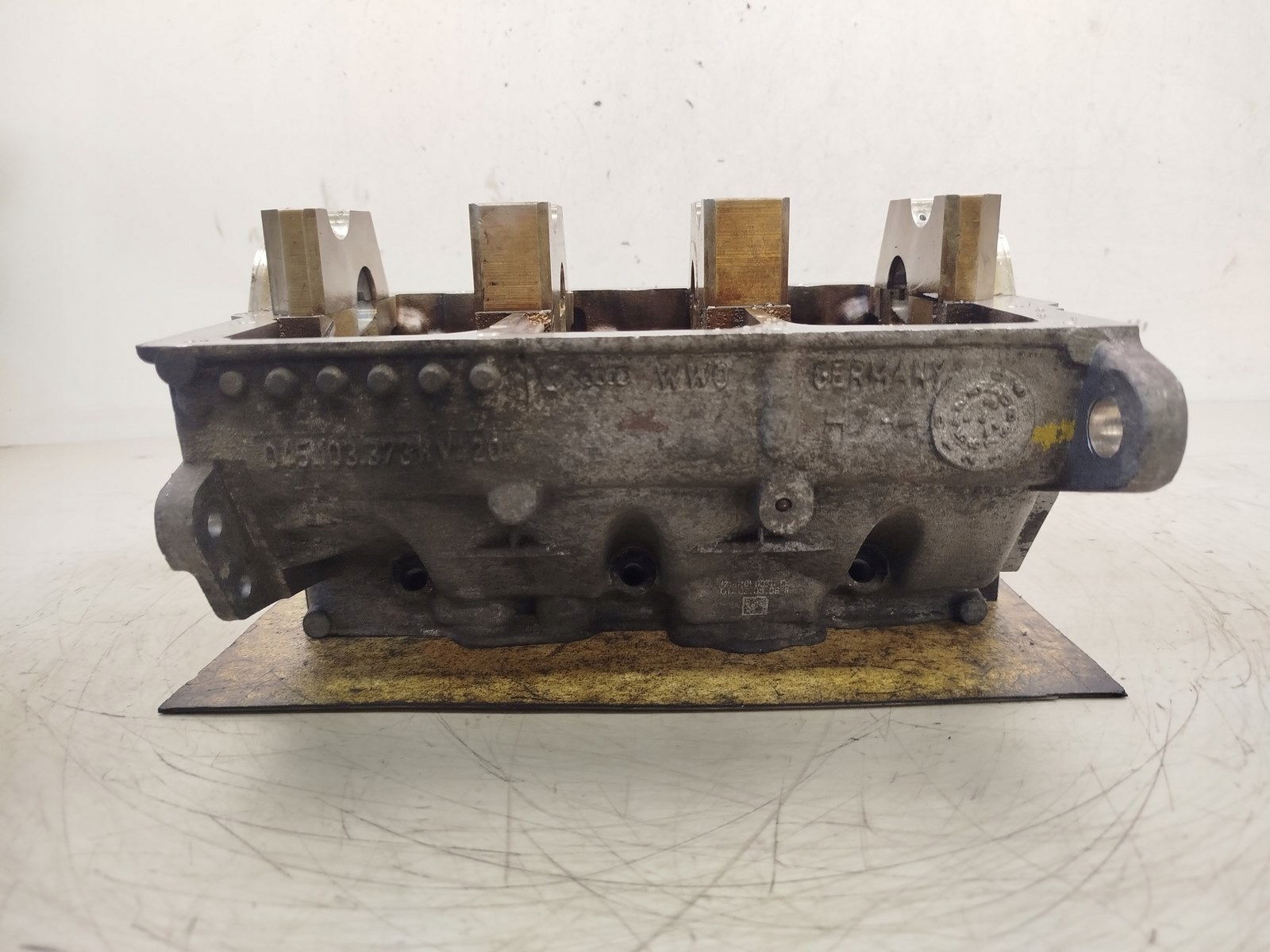 TESTATA Motore VWAG 045103373H 1.4 6V TDI BMS 5