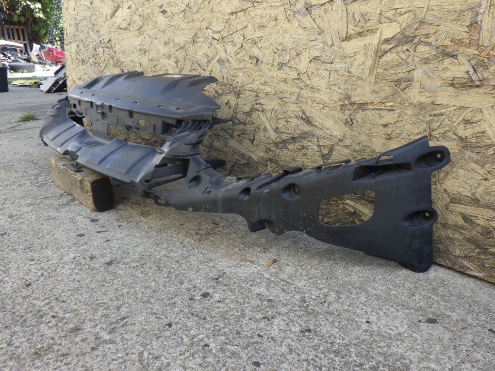 FORD FOCUS MK3 III 2010- support panel for radiators pillar