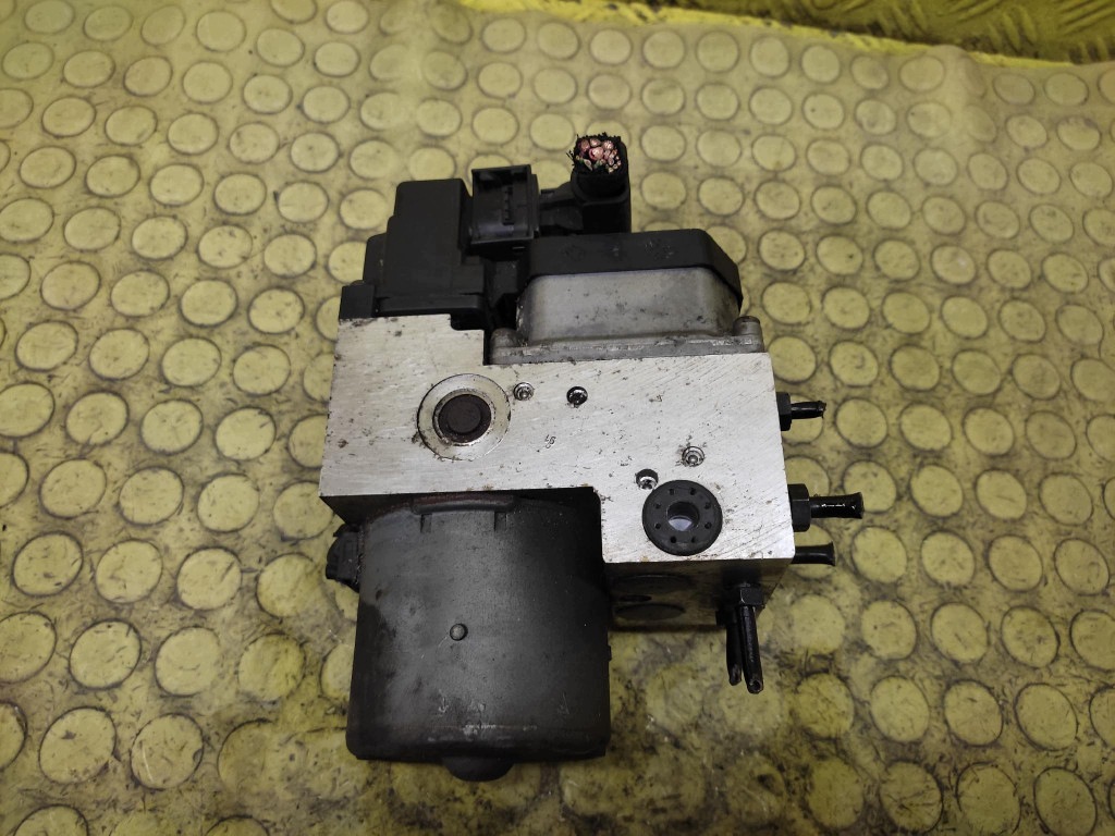 VW PASSAT B5 pump ABS 0265220621