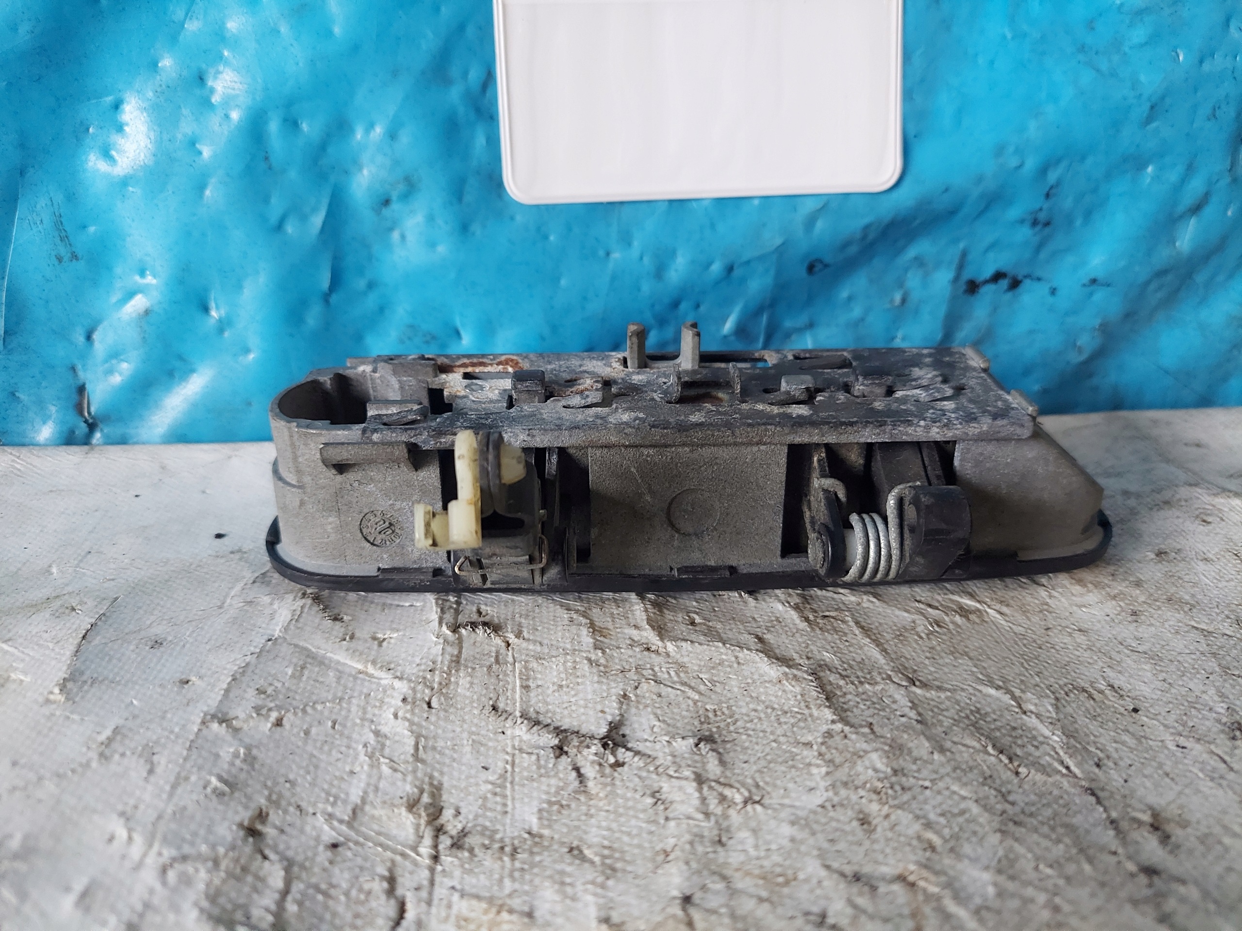 handle right front A4 B5 LIFT 4B2837886
