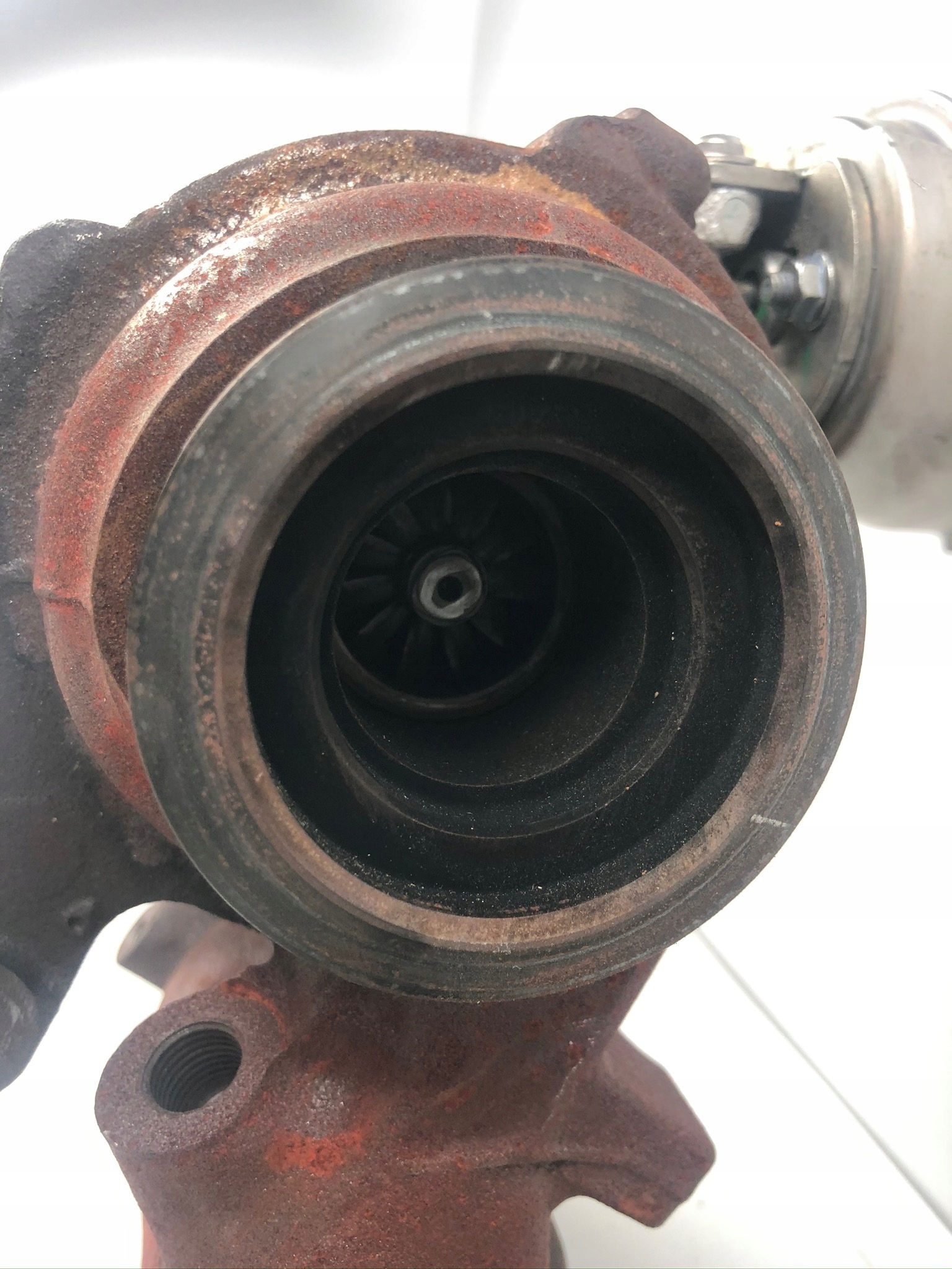 TURBINA turbo VW POLO LEON 04L253020S