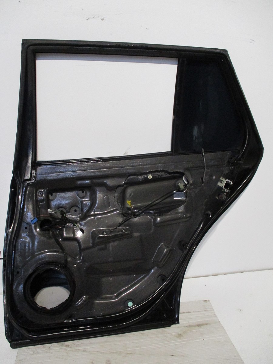 door right rear. MERCEDES 211 KOMBI