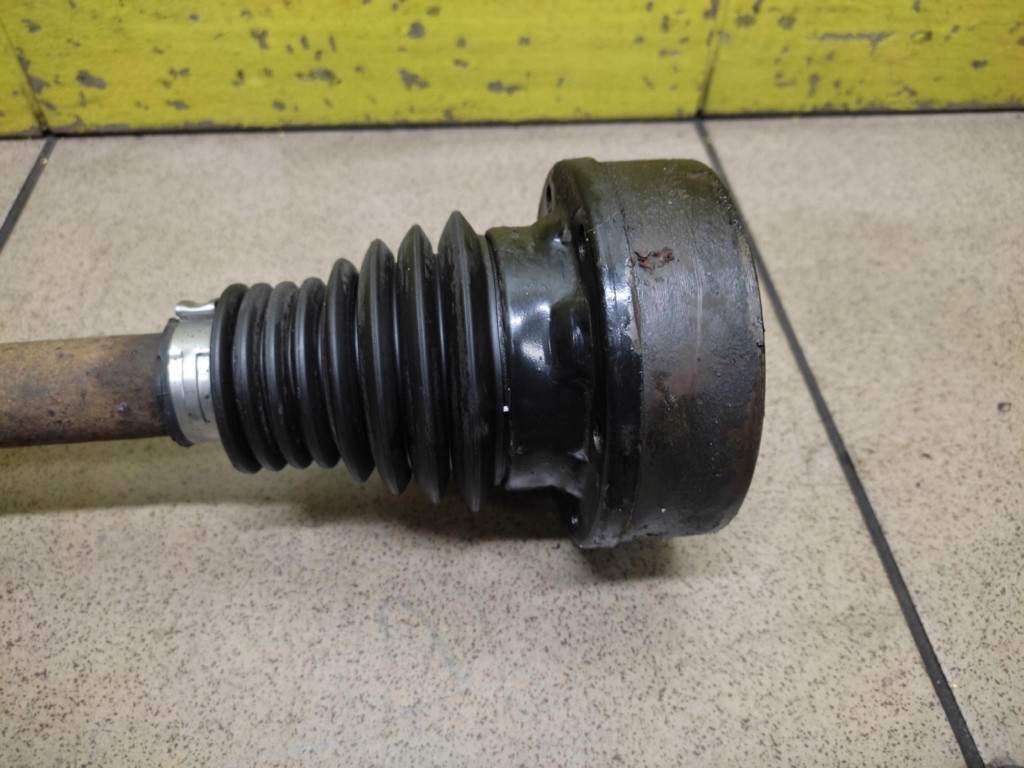 SEAT TOLEDO III 1.9 TDI semi-axis left