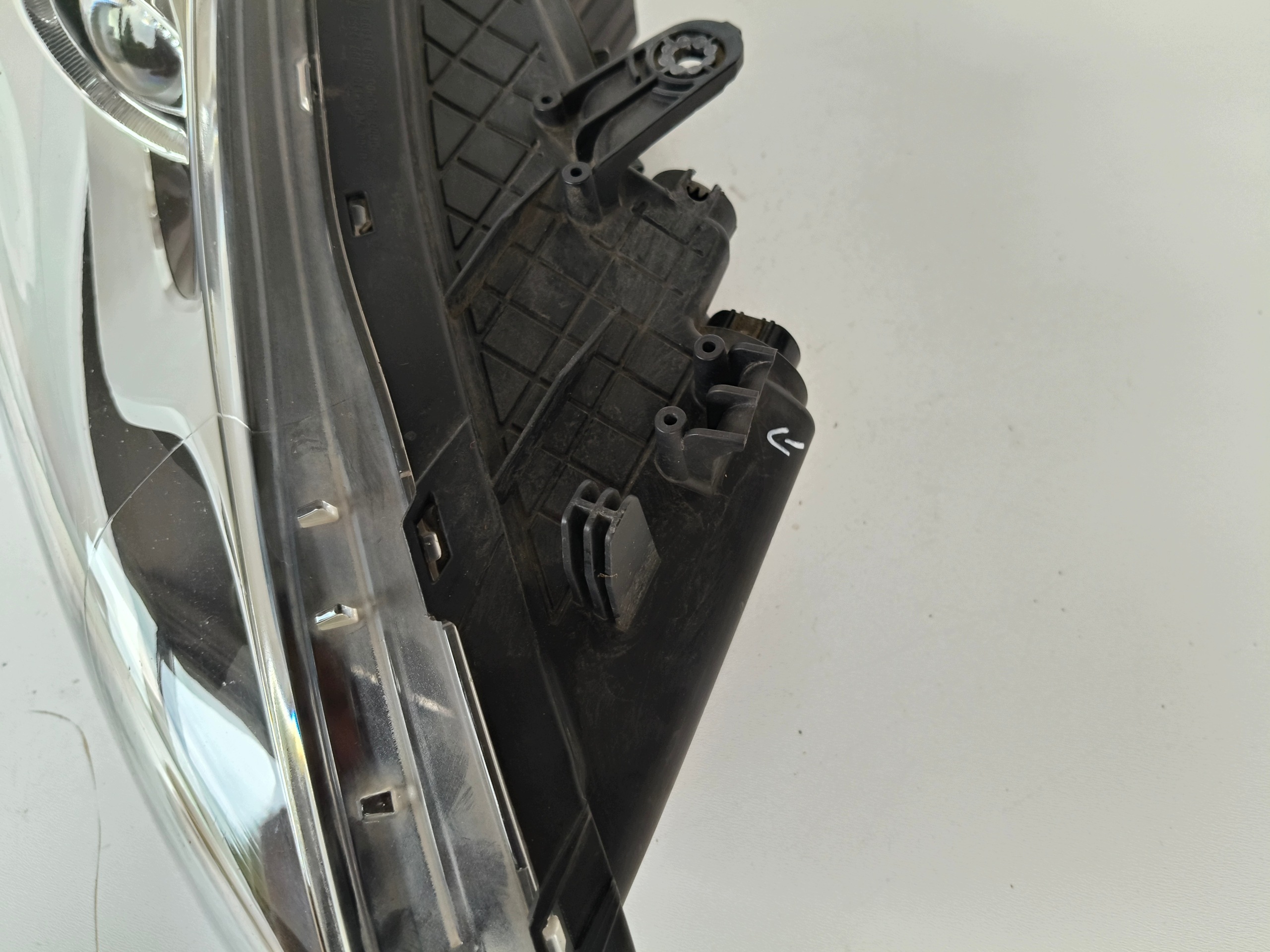 light right REFLEKTOR HYUNDAI I30 II 12