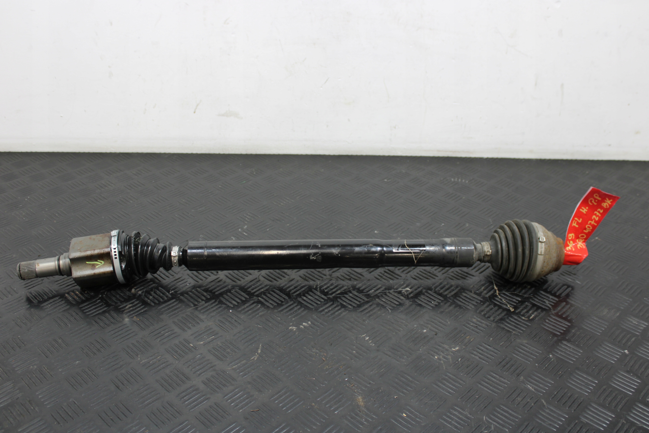 semi-axis semi-axis right front 3Q0407272BKJ VW PASSAT B8 3G0 3G9 LIFT