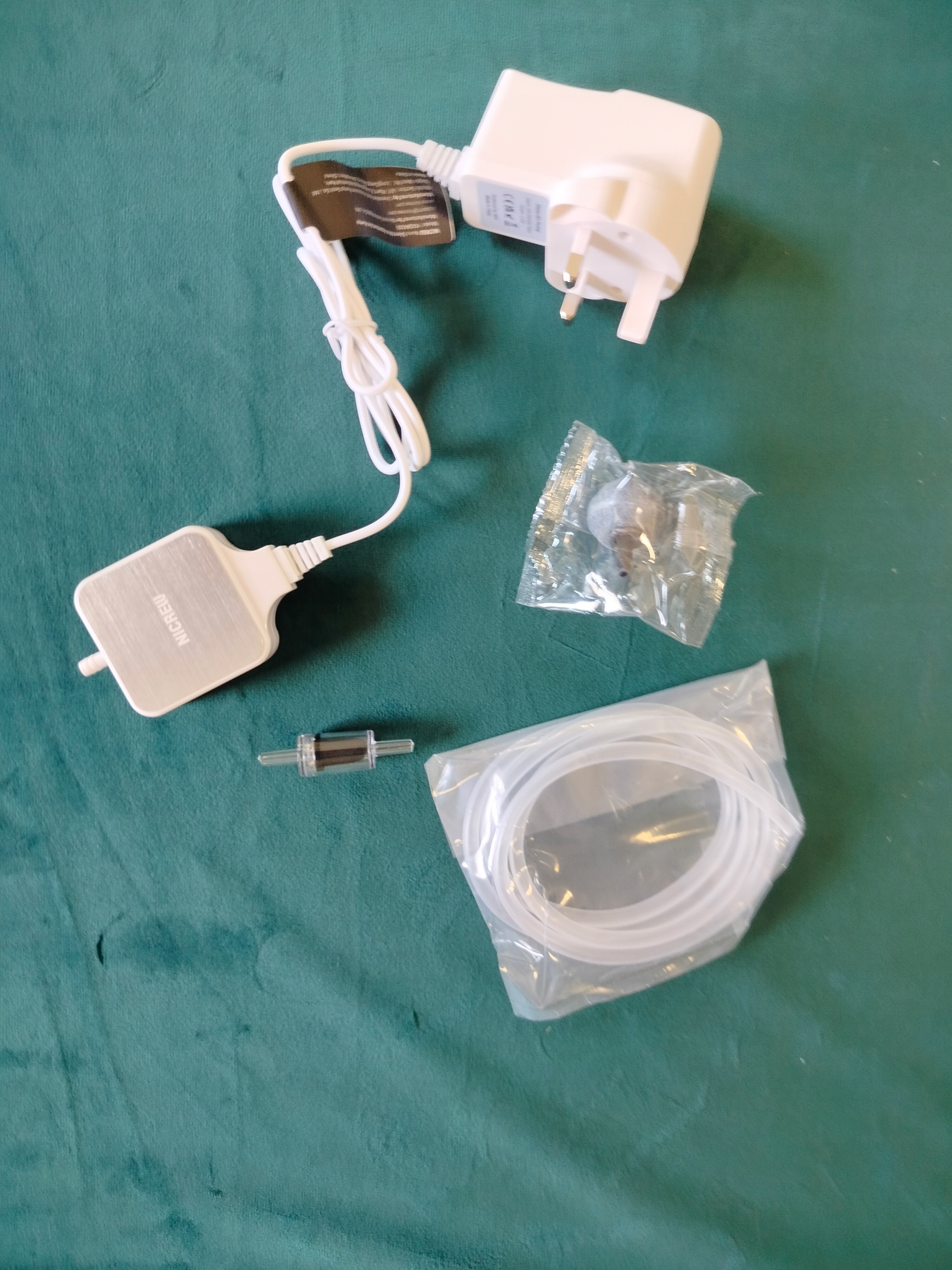 Levně Nicrew Nano Silent Vzduchová Pumpa Pro Akvárium, Anglické Napájení