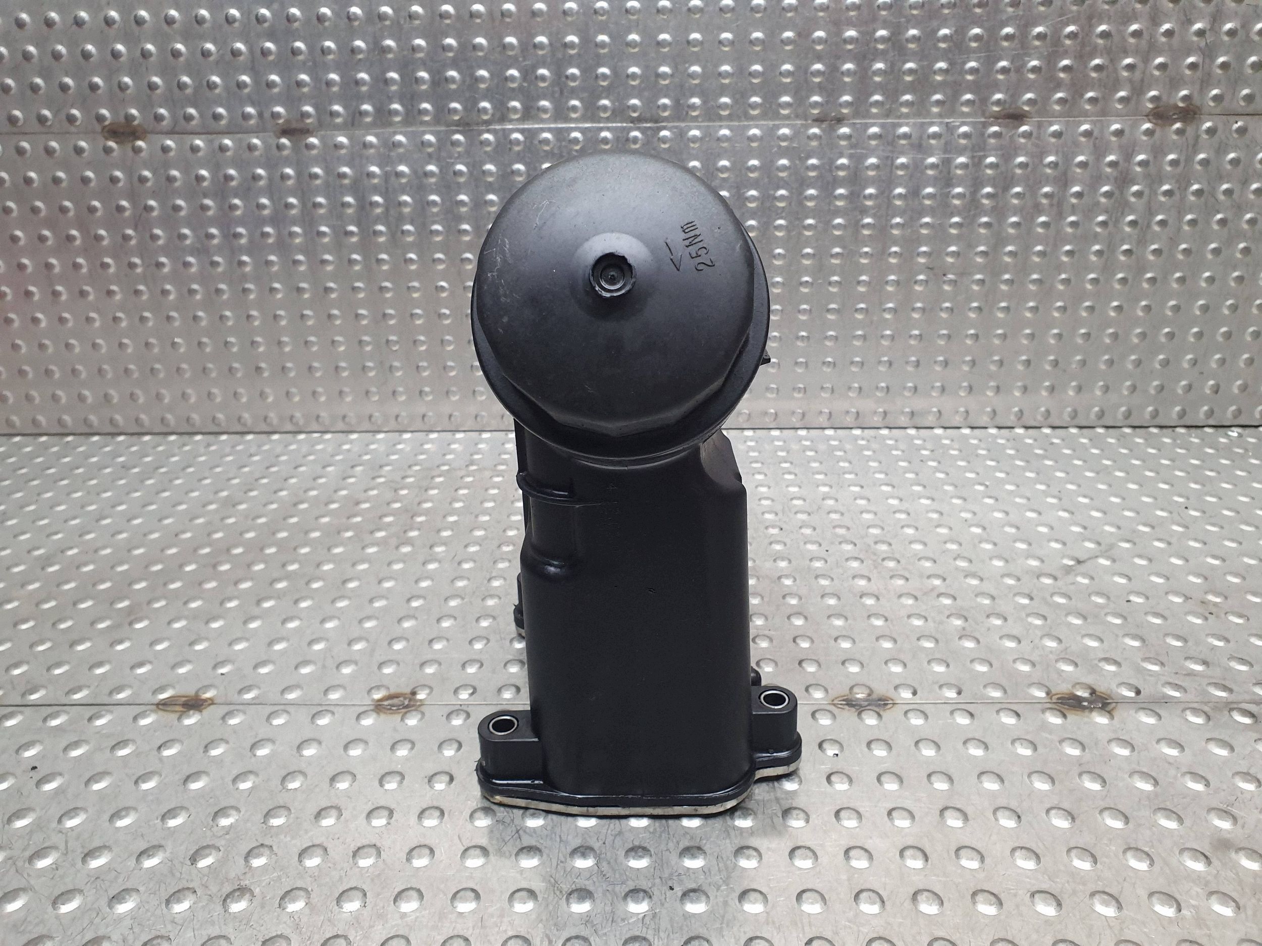oil filter holder 7807799 BMW E90 E83 E87 E91 E60 E88 E92 E93 2.0D N47