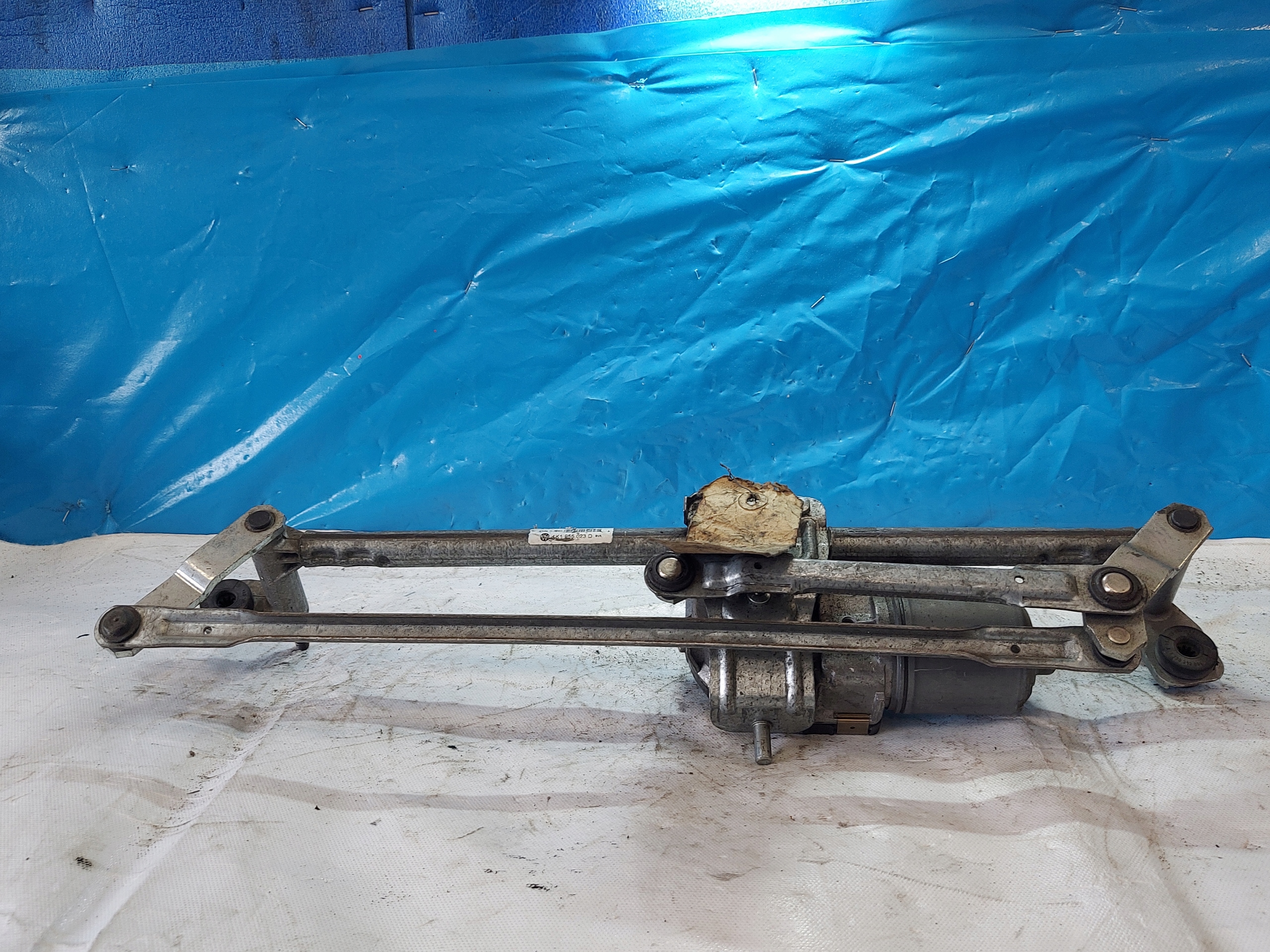 wiper mechanism VW GOLF V 1K1955023D front