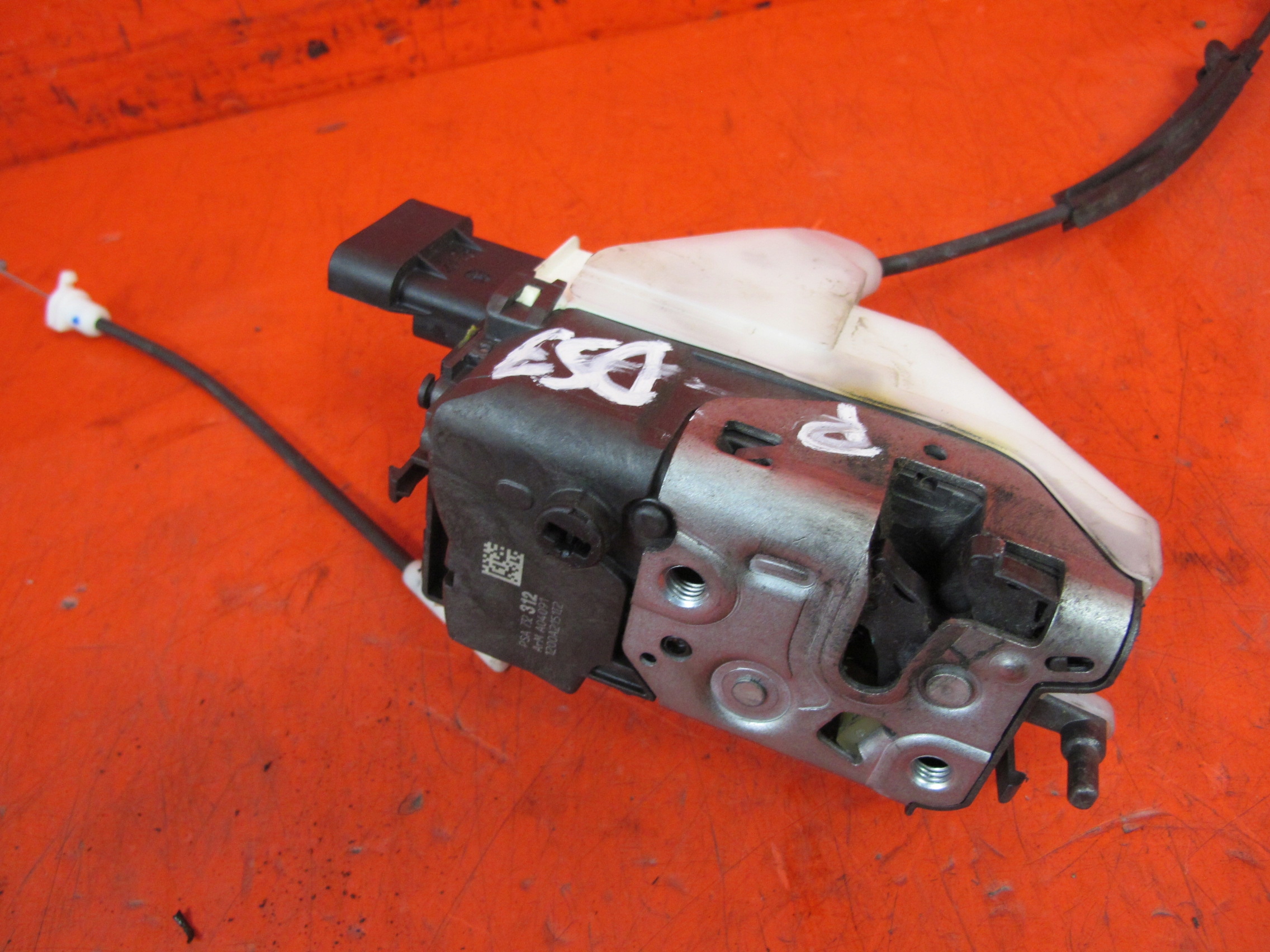 CITROEN DS3 lock door right 6 PIN EU 732312