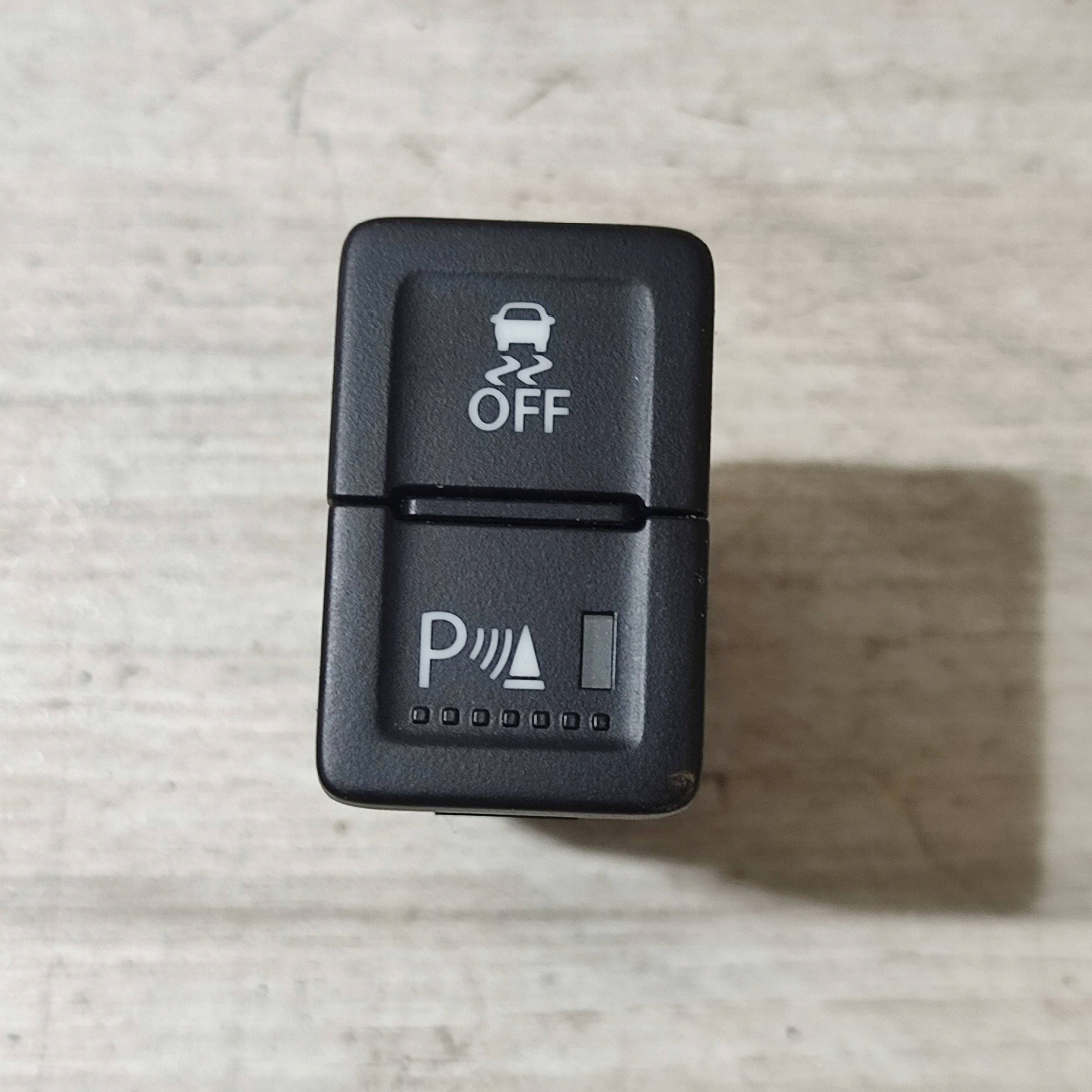 button PDC Suzuki Vitara (LY) 3758561M90